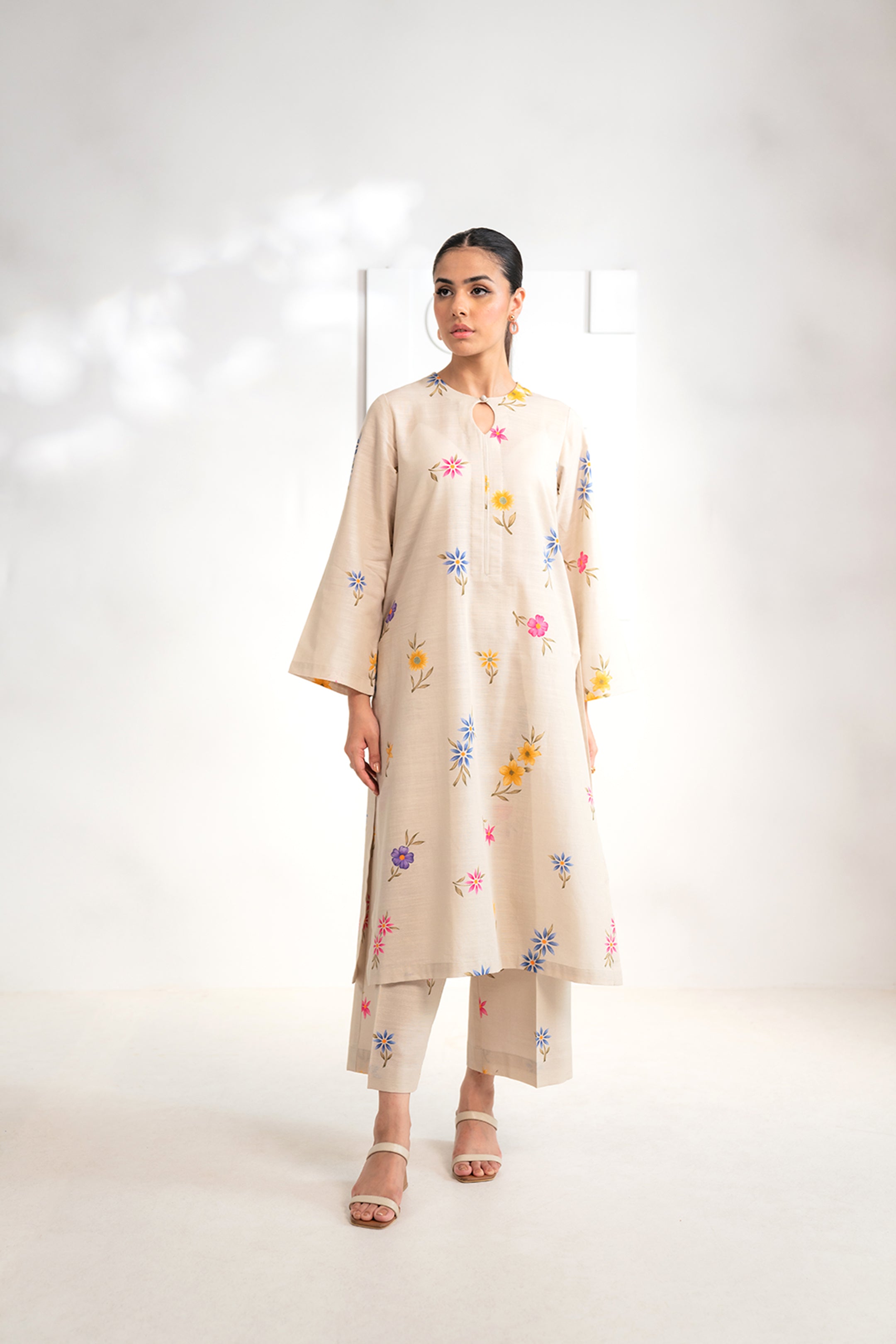 2 Piece Printed khaddar Suit Pret Winter-24