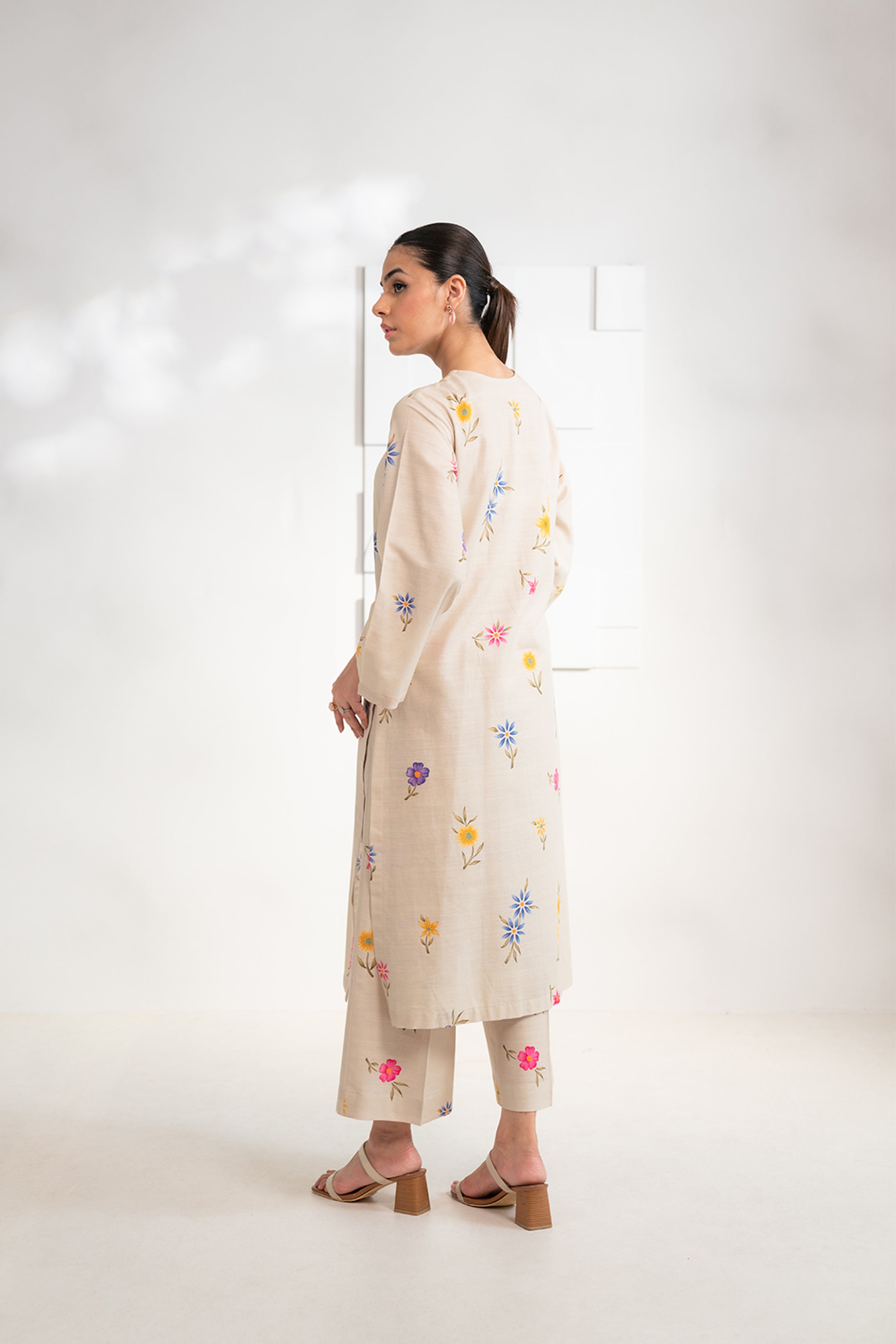 2 Piece Printed khaddar Suit Pret Winter-24