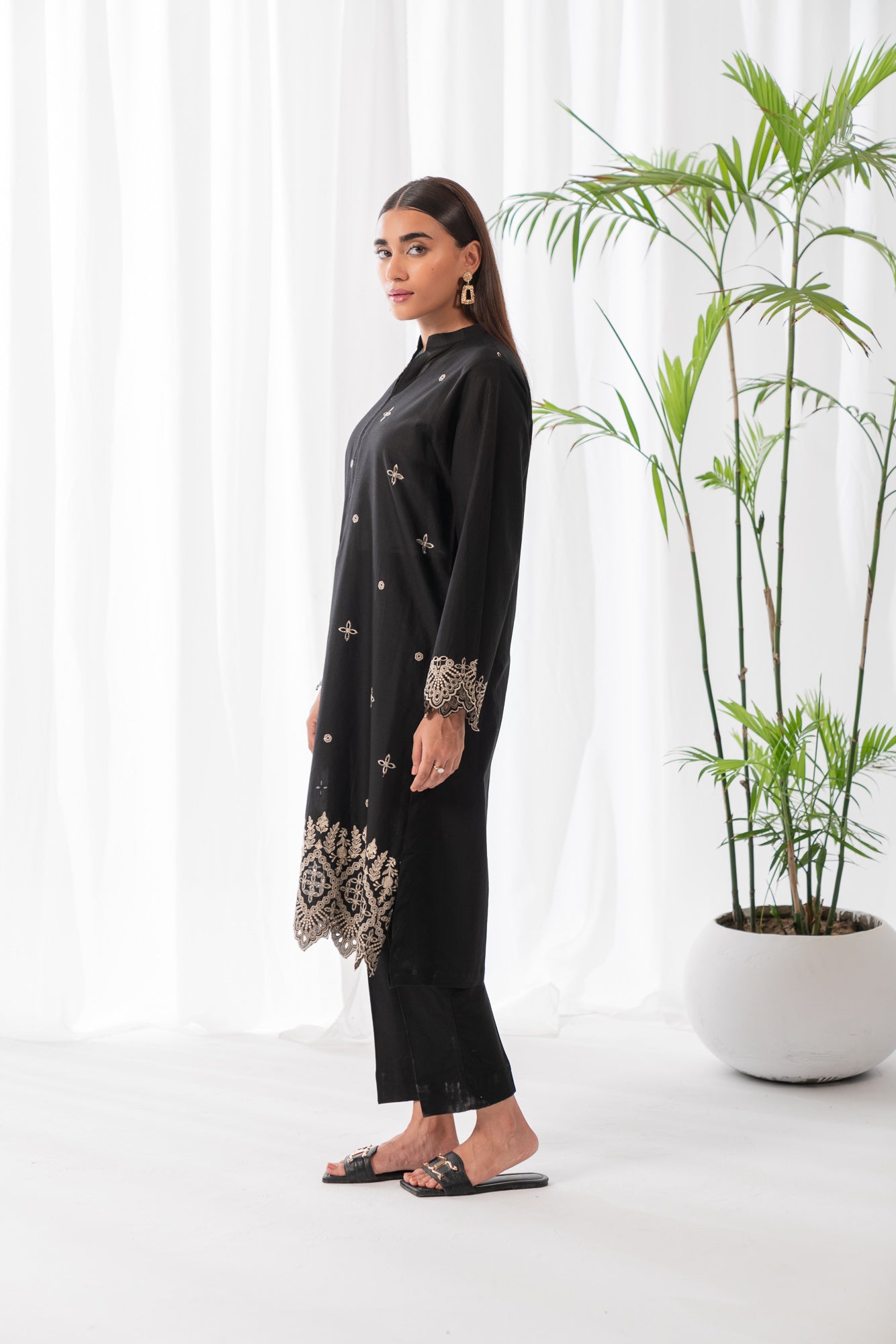 1 Piece Solid Embroidered Shirt SUMMER-24