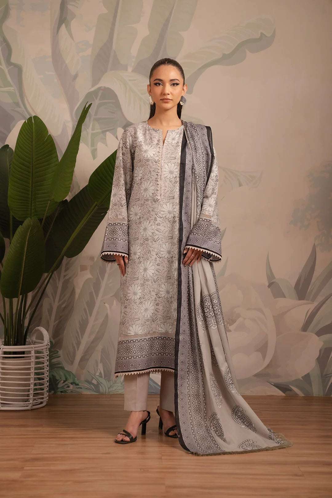 3 Piece Printed Lawn Suit