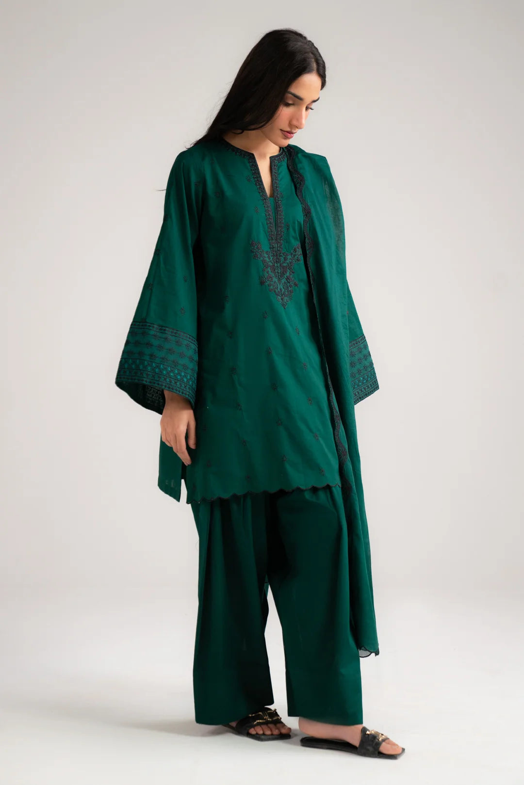 3 Piece Embroidered Lawn Suit Beena-Feb-26