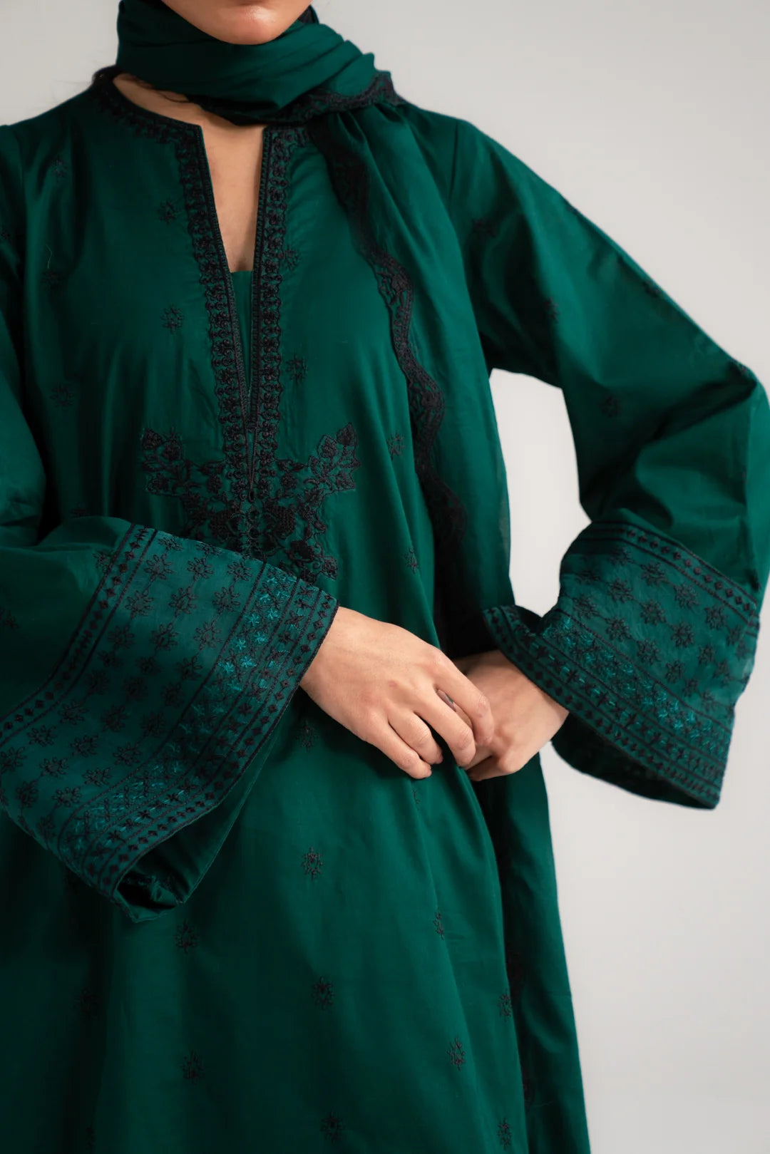 3 Piece Embroidered Lawn Suit Beena-Feb-26