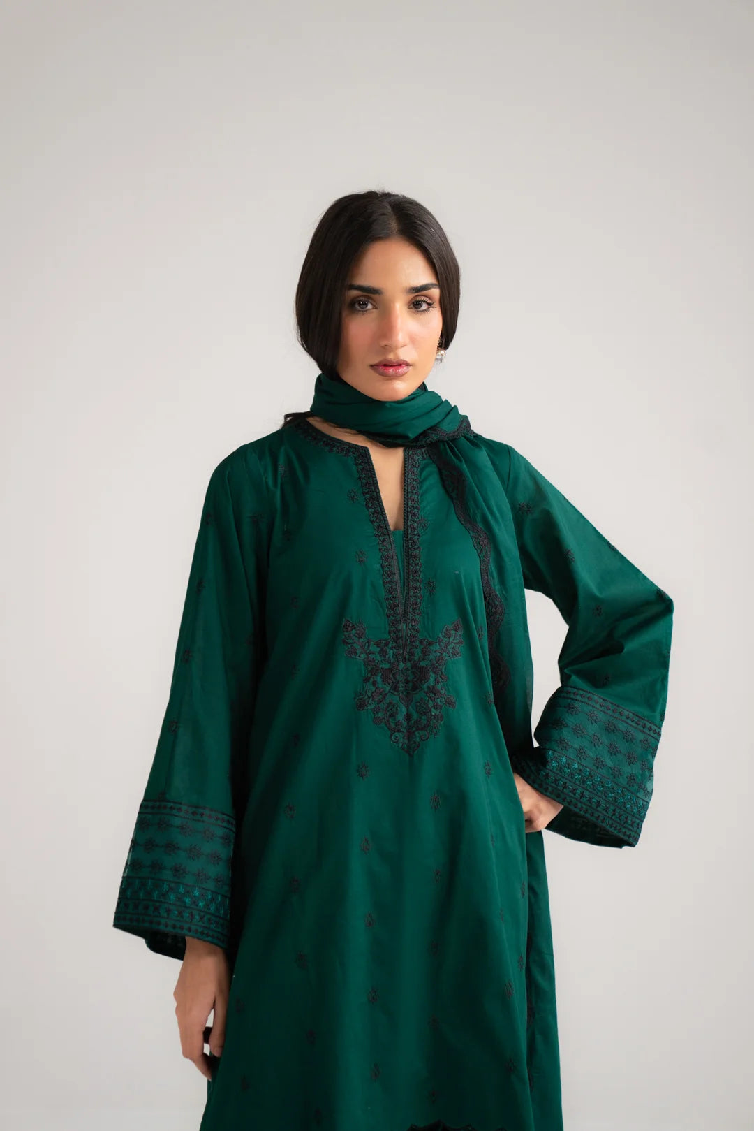 3 Piece Embroidered Lawn Suit Beena-Feb-26