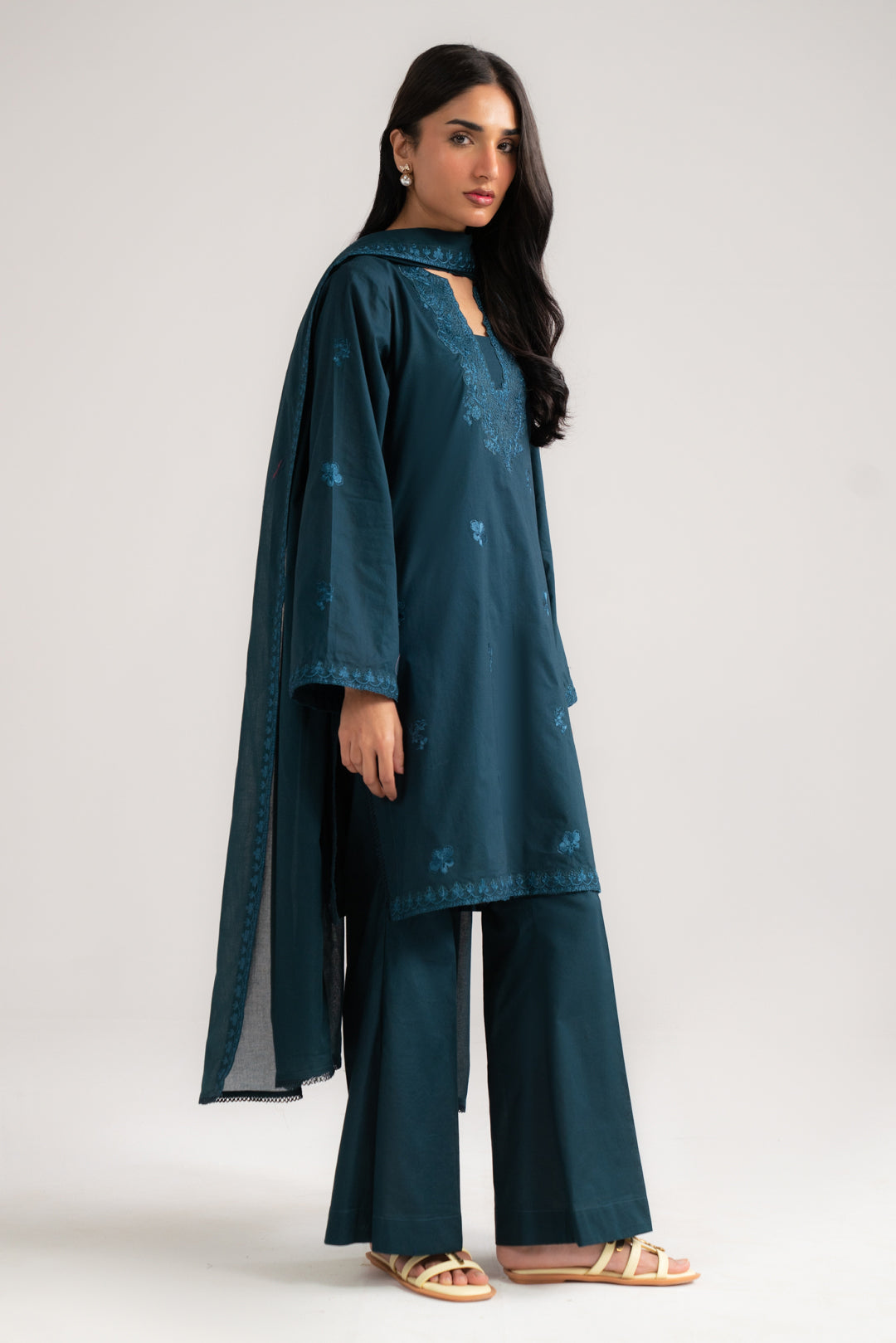 3 Piece Embroidered Lawn Suit Beena Unstitched - 26