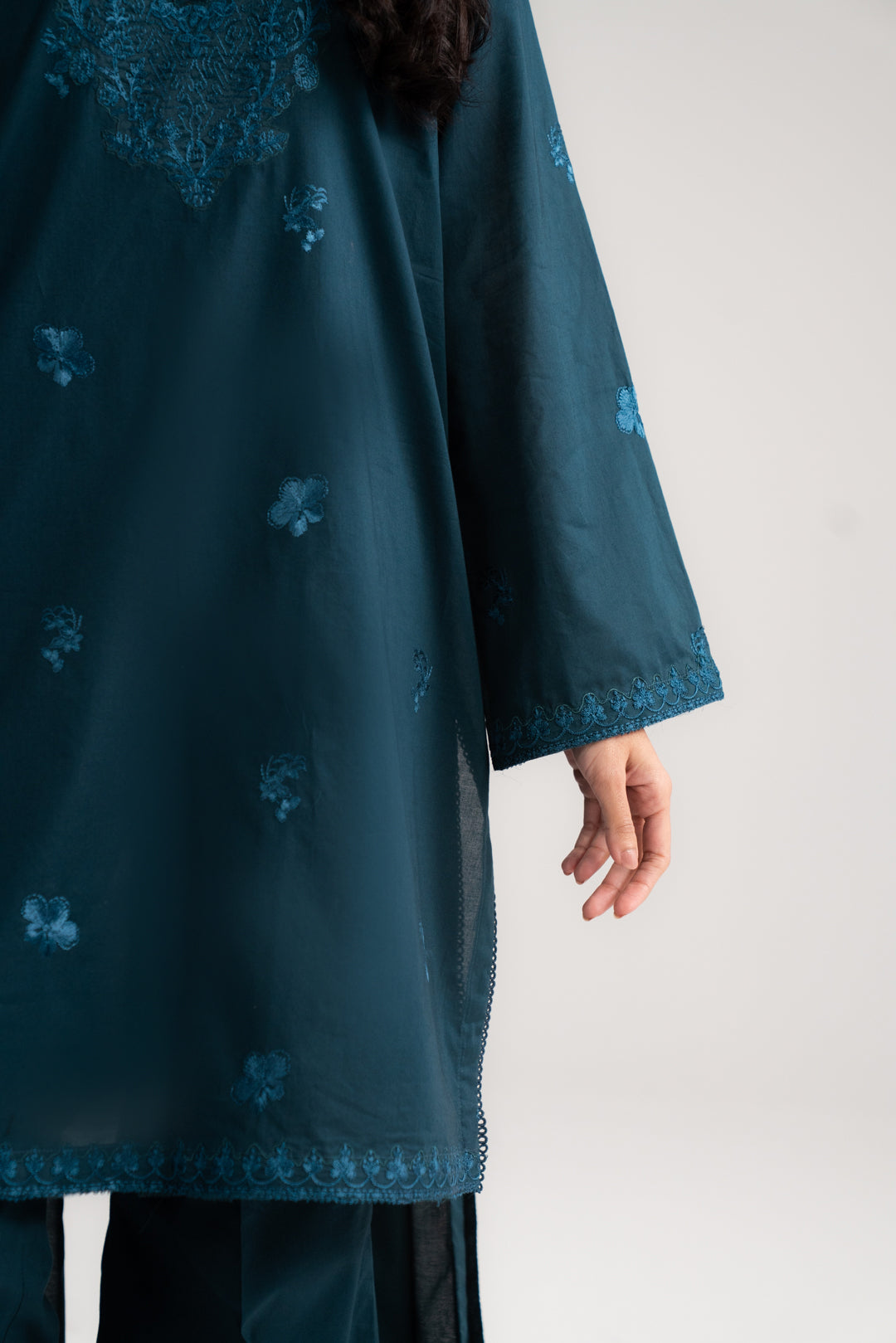 3 Piece Embroidered Lawn Suit Beena Unstitched - 26