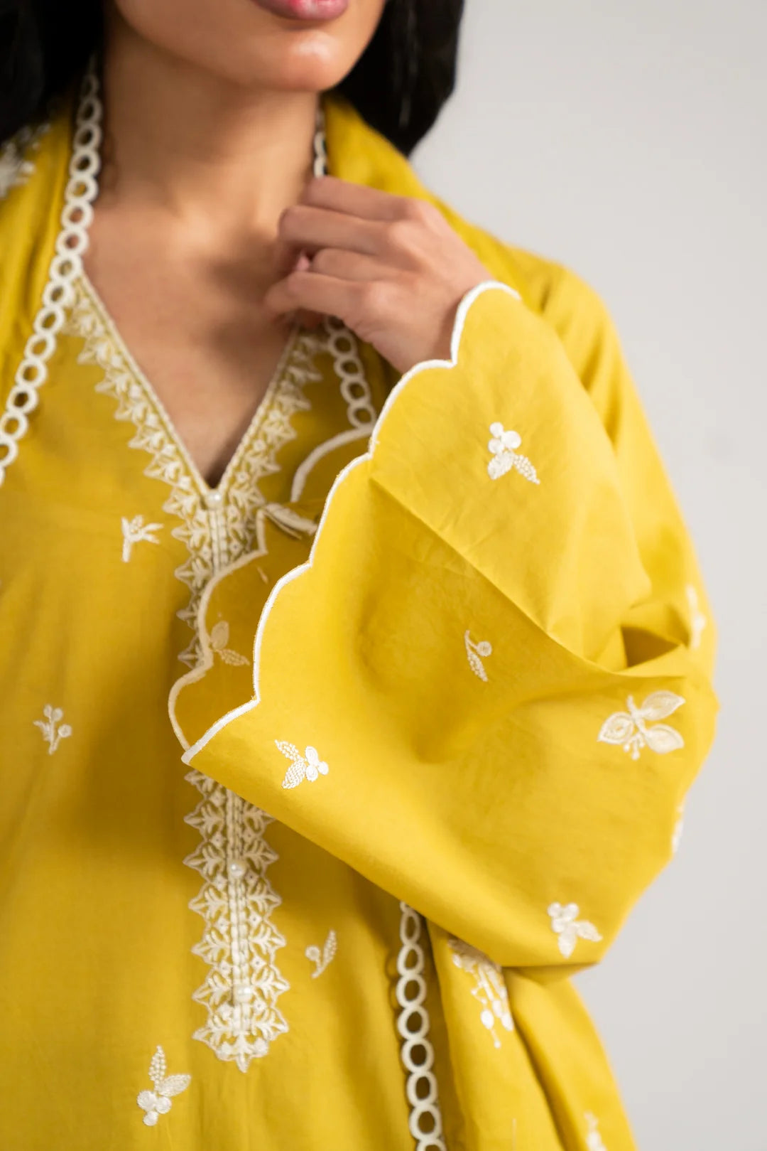 3 Piece Embroidered Lawn Suit Beena-Feb-26