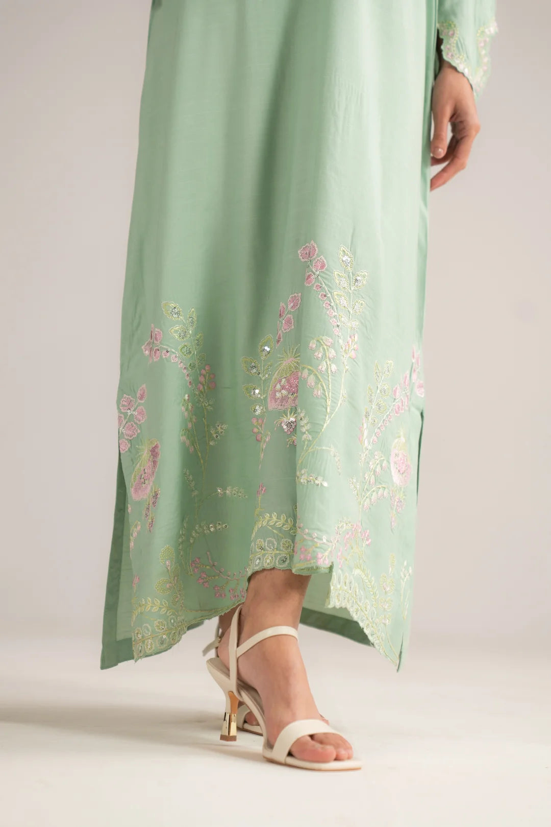 1 Piece Embroidered Raw Silk Kaftan