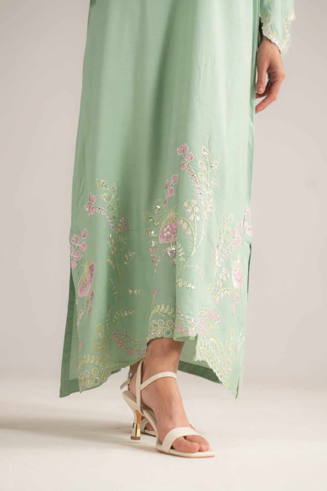 1 Piece Embroidered Raw Silk Kaftan Pret SS - 26