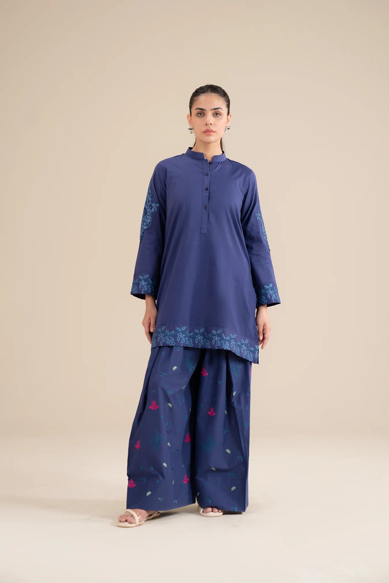 2 Piece Embroidered Lawn Suit