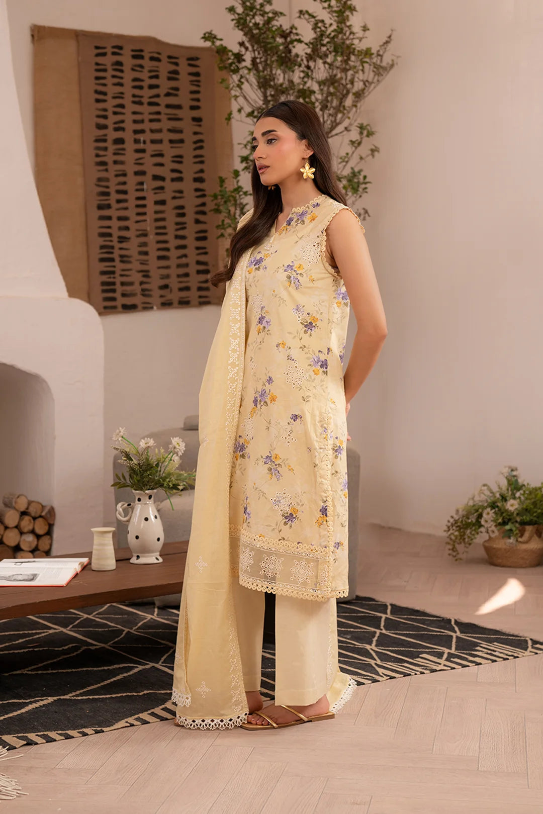 3 Piece Embroidered Lawn Suit Unstitched Summer - 25