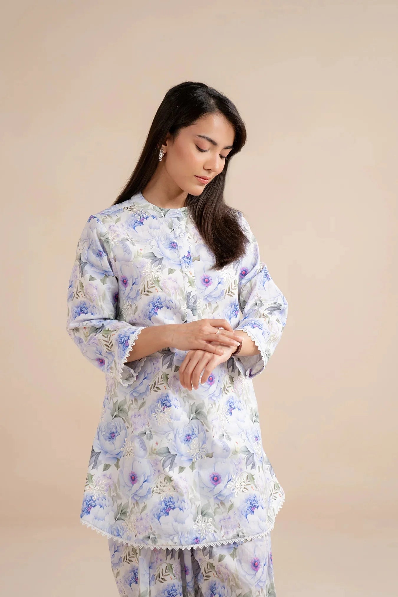 2 Piece Printed Lawn Suit Pret SS - 25