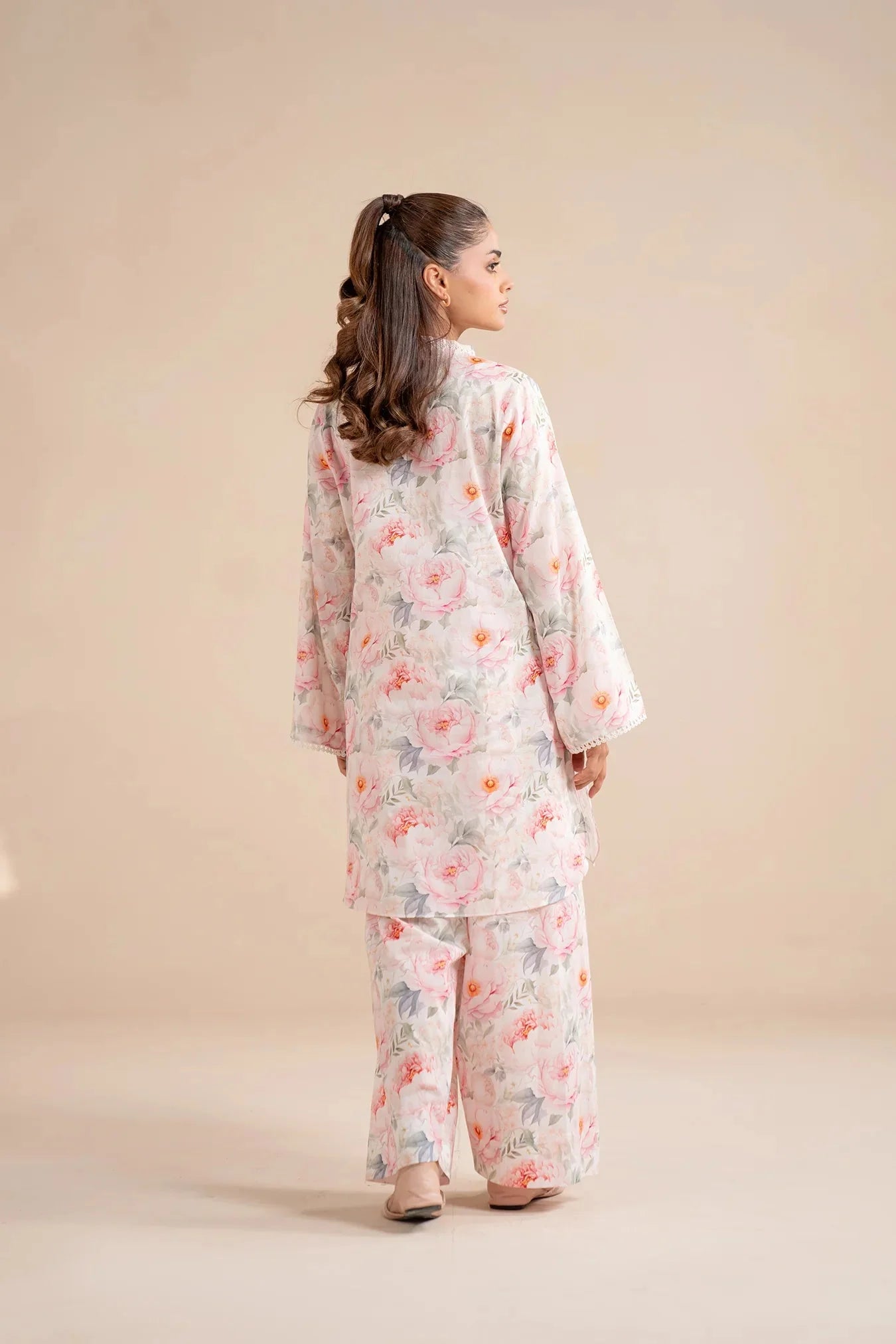 2 Piece Printed Lawn Suit Pret SS - 25