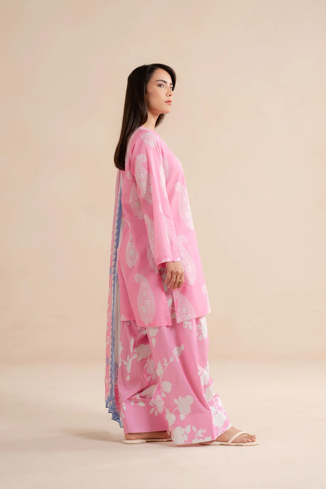3 Piece Printed Lawn Suit Pret SS - 25