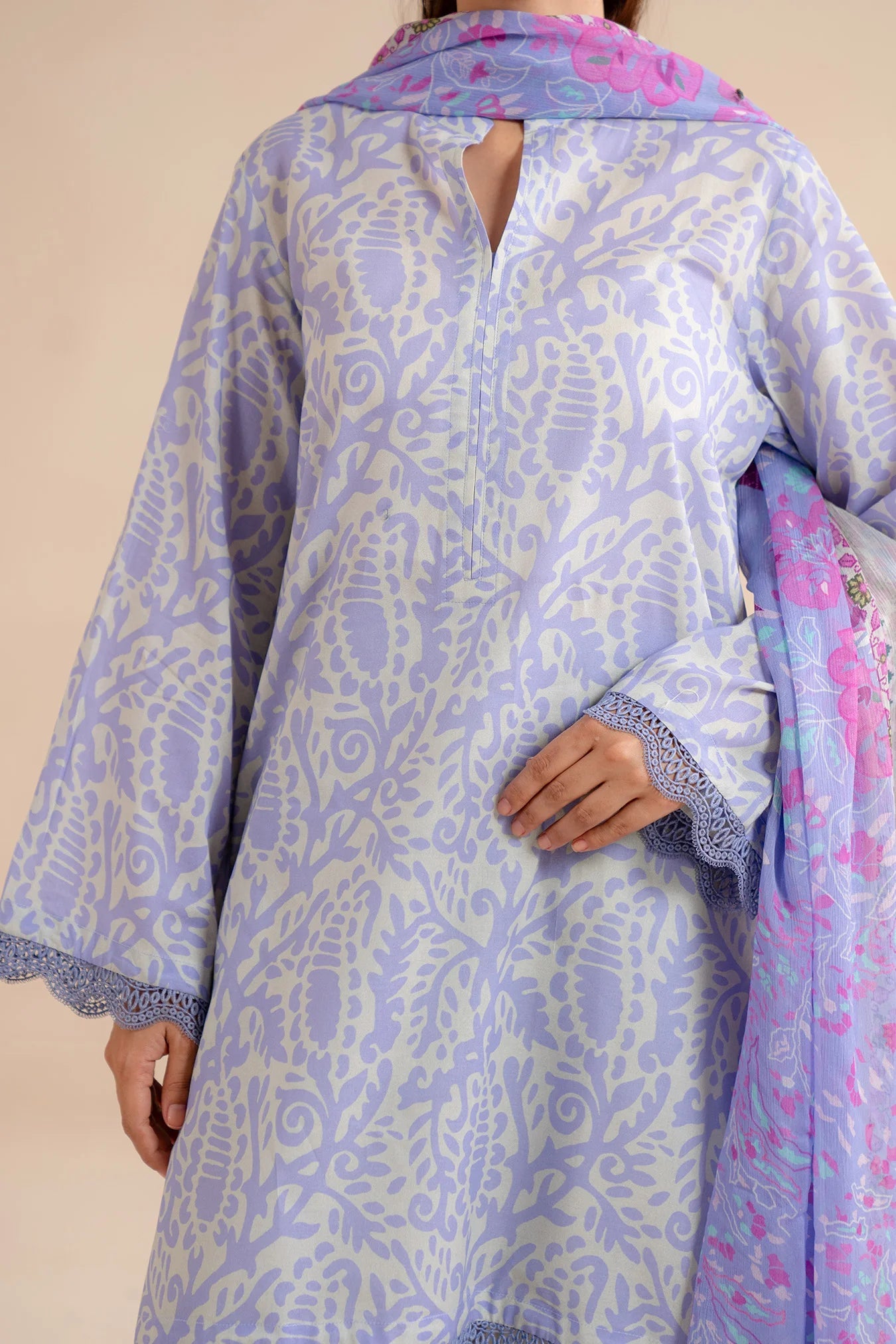 3 Piece Printed Lawn Suit Pret SS - 25