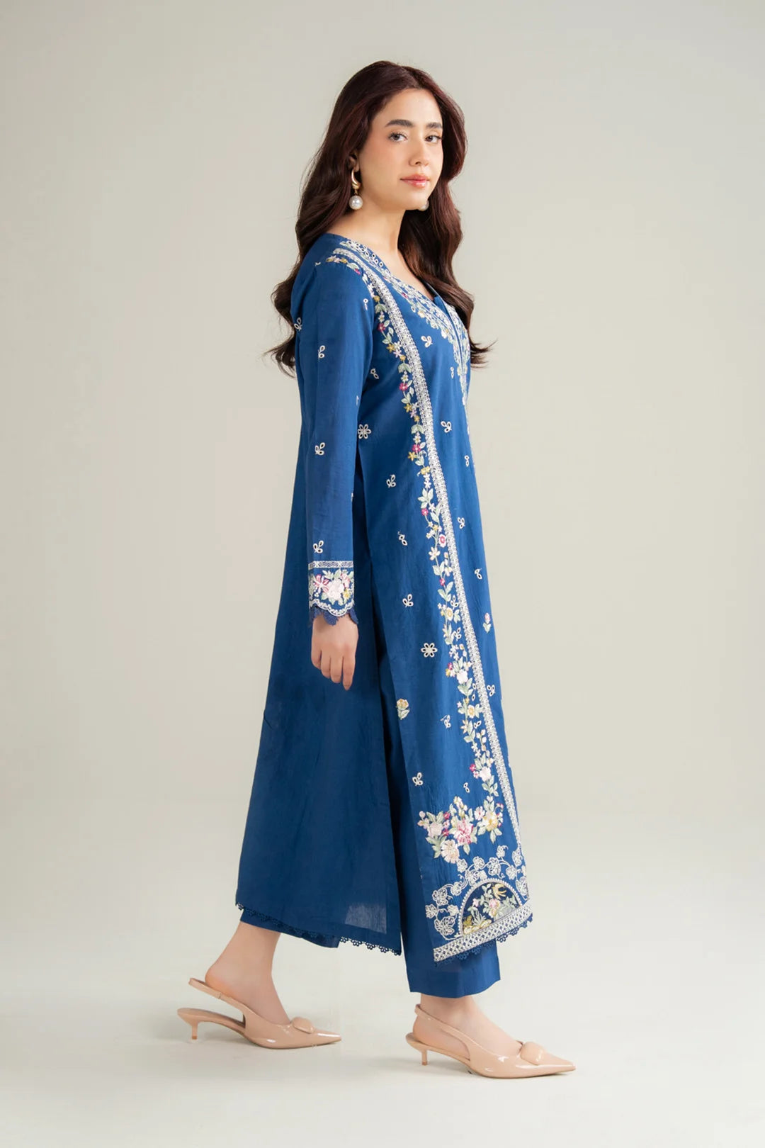 2 Piece Embroidered Lawn Suit