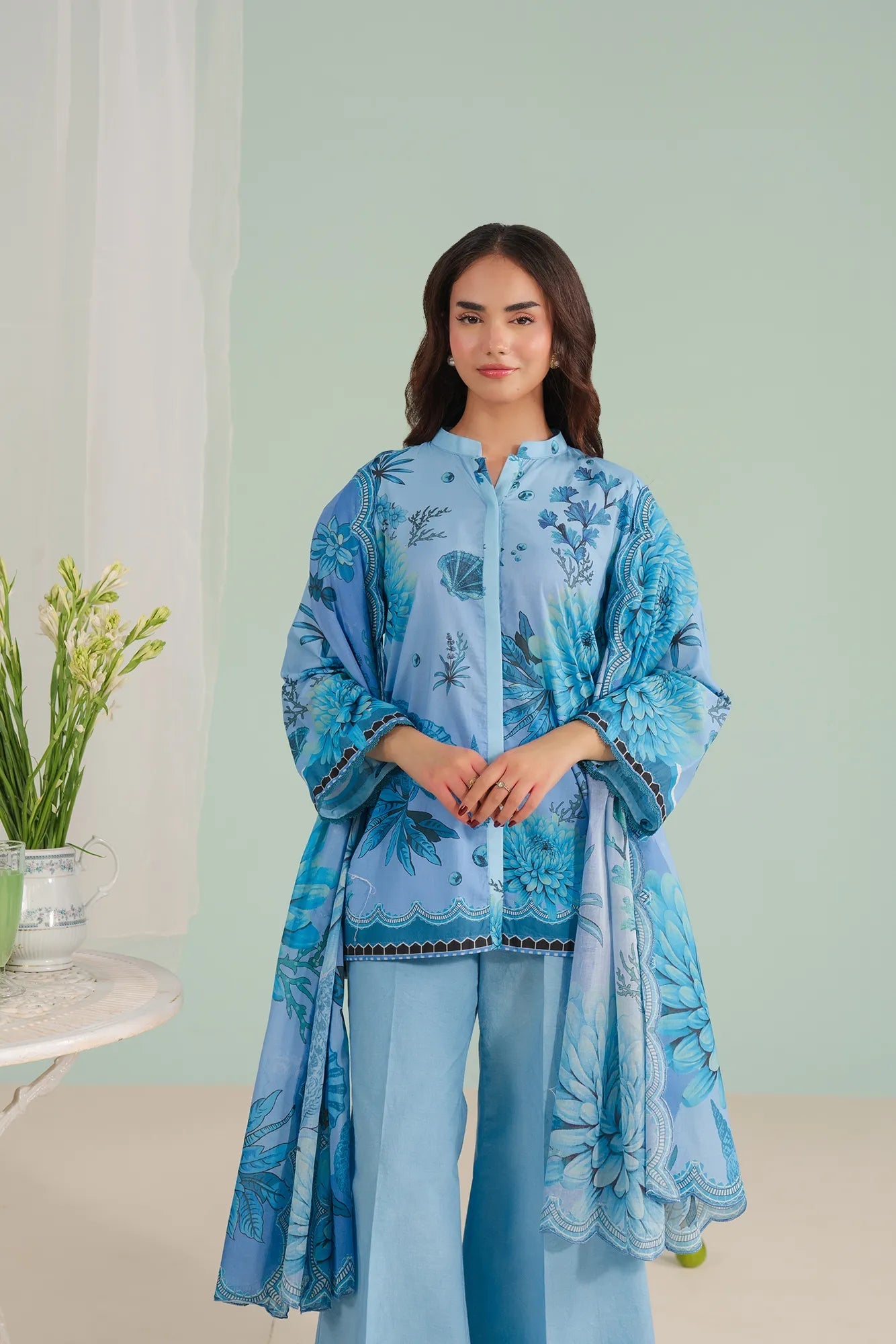 Digital printed 2 Piece Lawn Suit with voile dupatta for stylish women in North Nazimabad Karachi – luxury summer wear