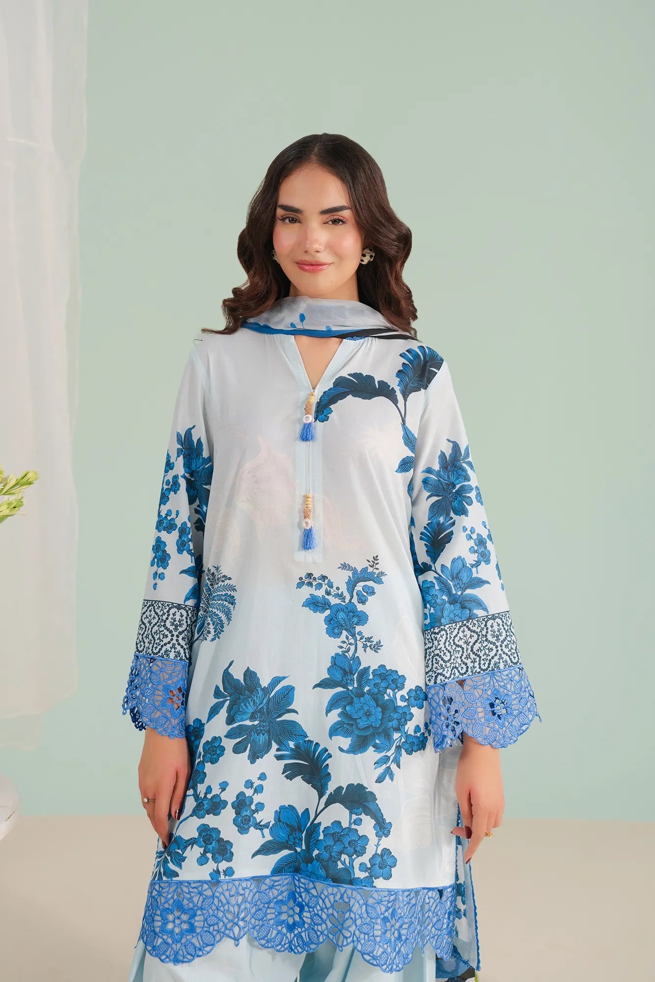 Digital printed lawn suit with embroidered organza border – chic summer collection for women in Shah Rukn-e-Alam Multan