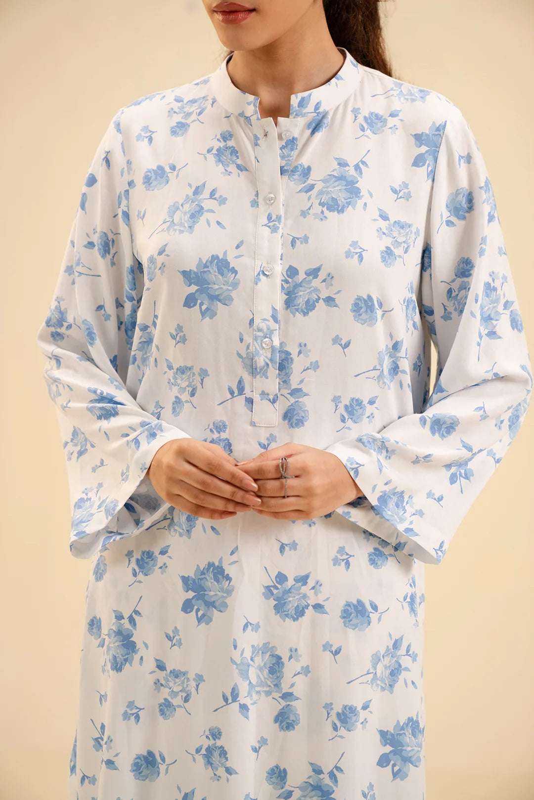 Floral printed viscose suit – breathable and stylish 2 piece outfit for casual and formal wear.