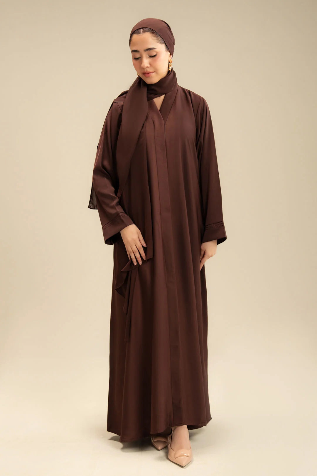 Full-length chocolate brown embroidered abaya back view – women's Islamic wear Pakistan