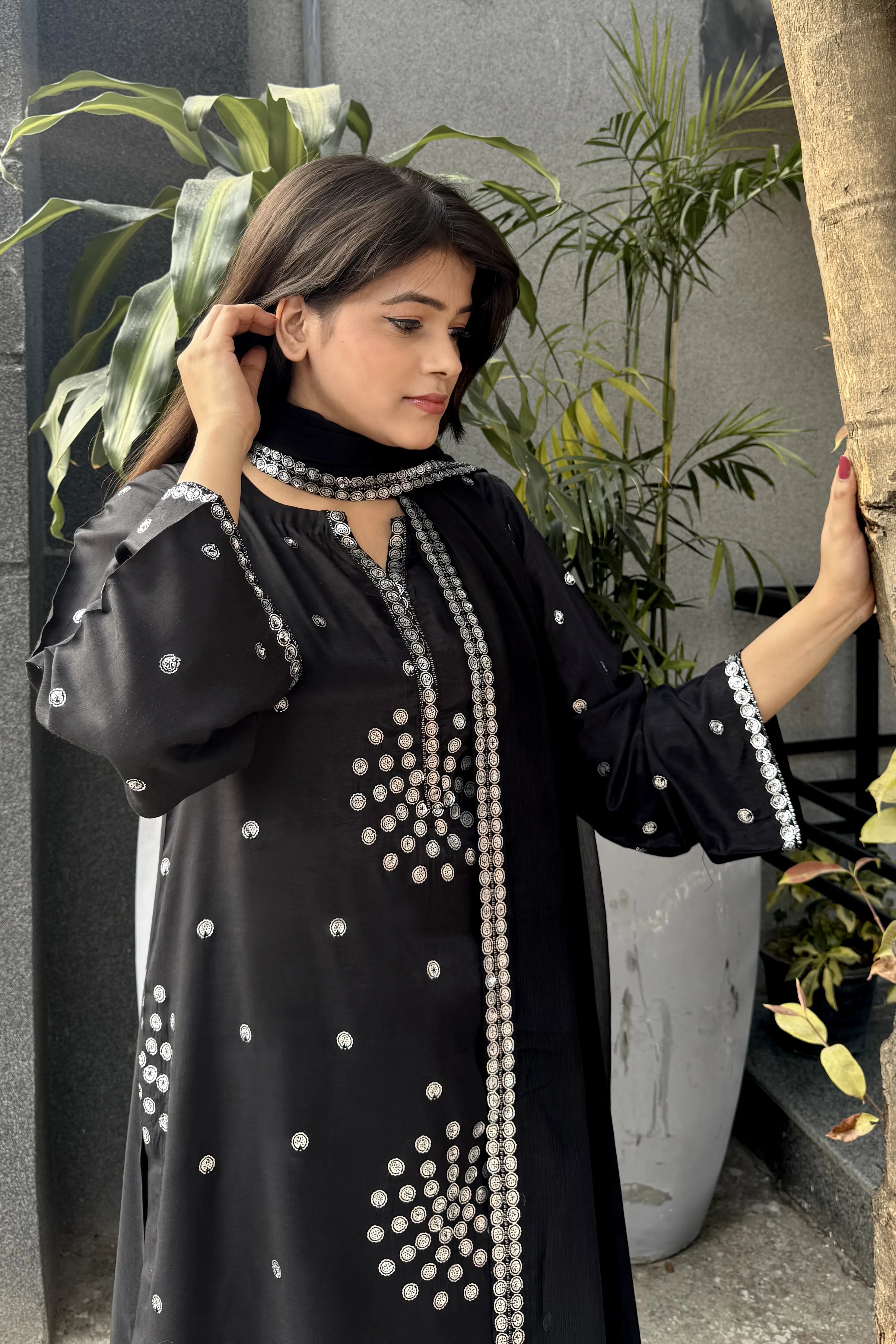 3 Piece Embroidered Raw Silk Suit Pret Fall - 25