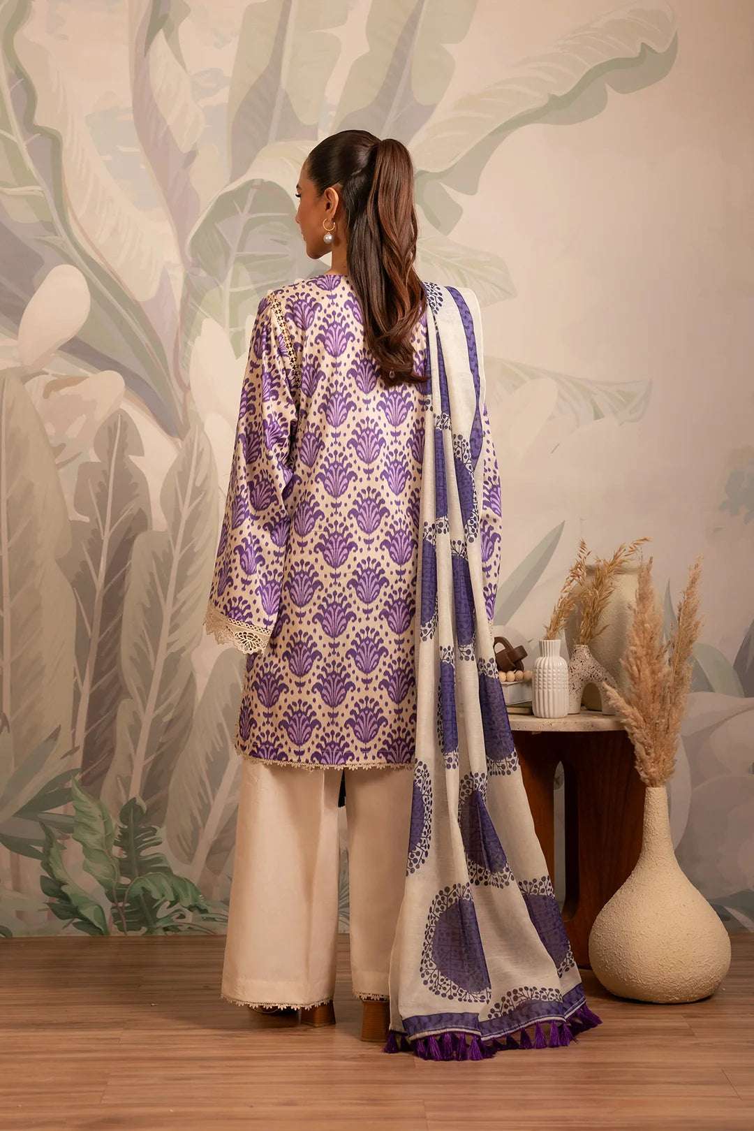 Latest Pakistani summer lawn collection – stylish off-white and purple printed lawn shirt with a complementing Monark dupatta for a refined look.
