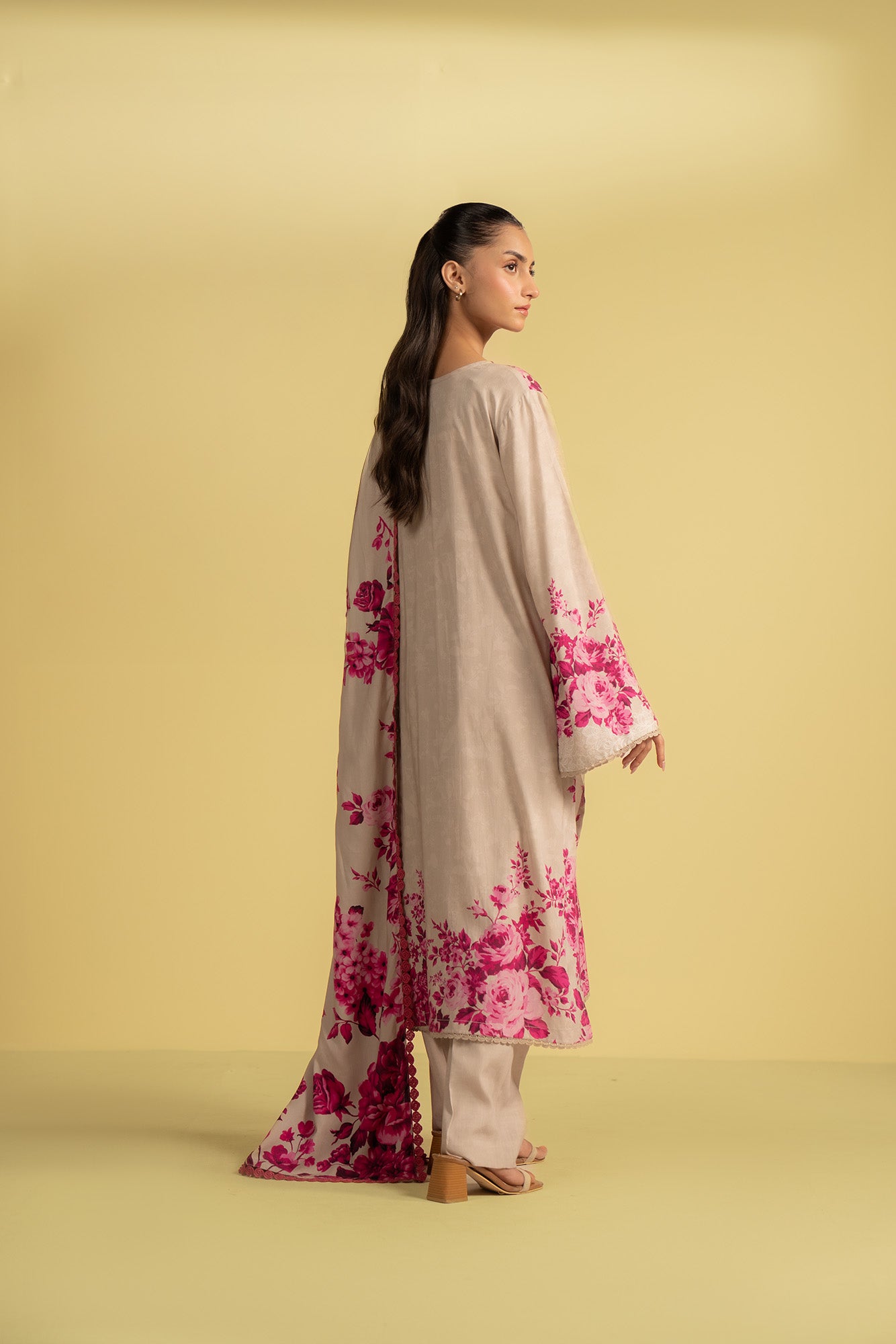 Latest unstitched summer collection, 3 piece linen suit with digital print, perfect for festive occasions