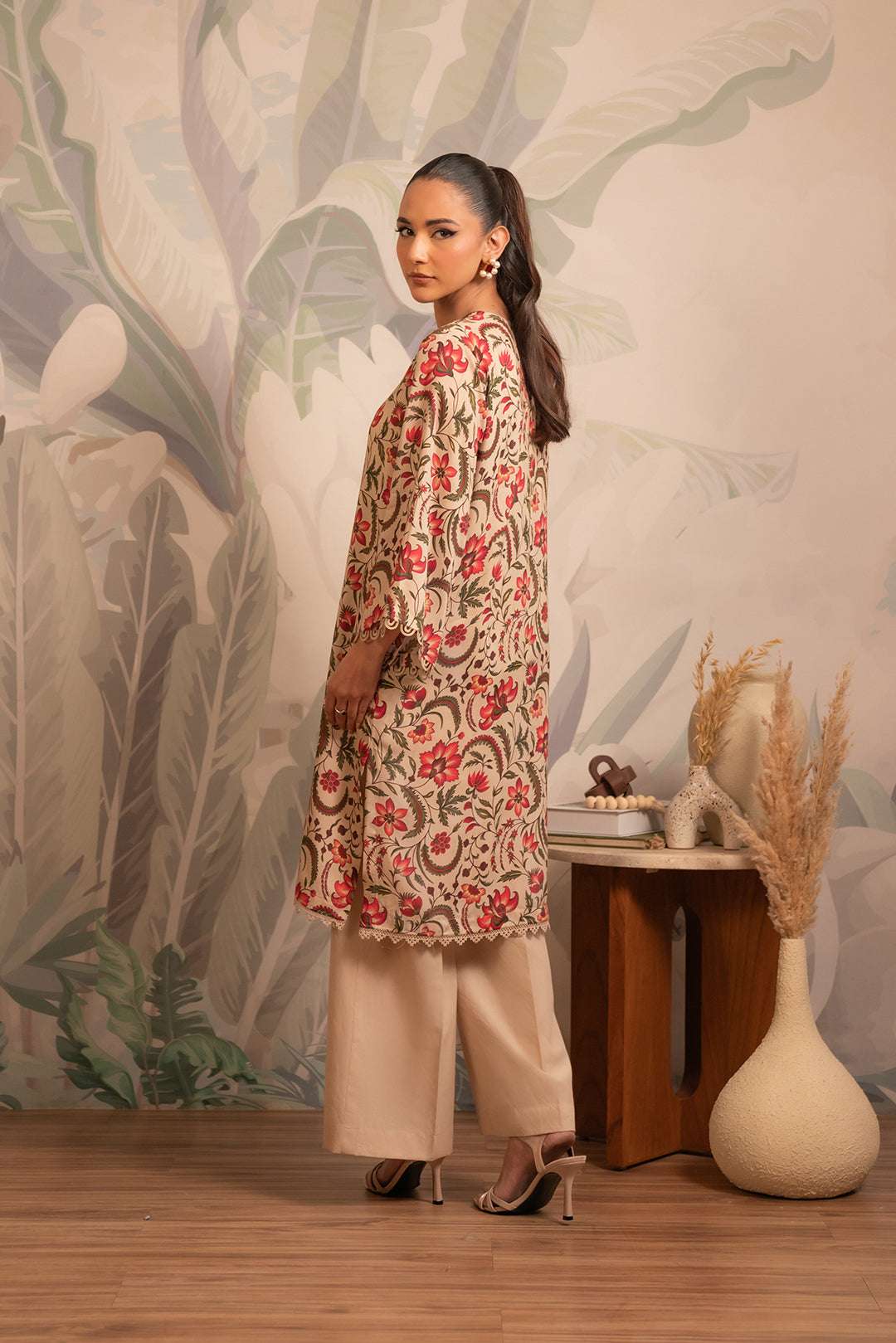 Linen shirt for women – classic Mughal print design on soft fabric for a chic ethnic style.