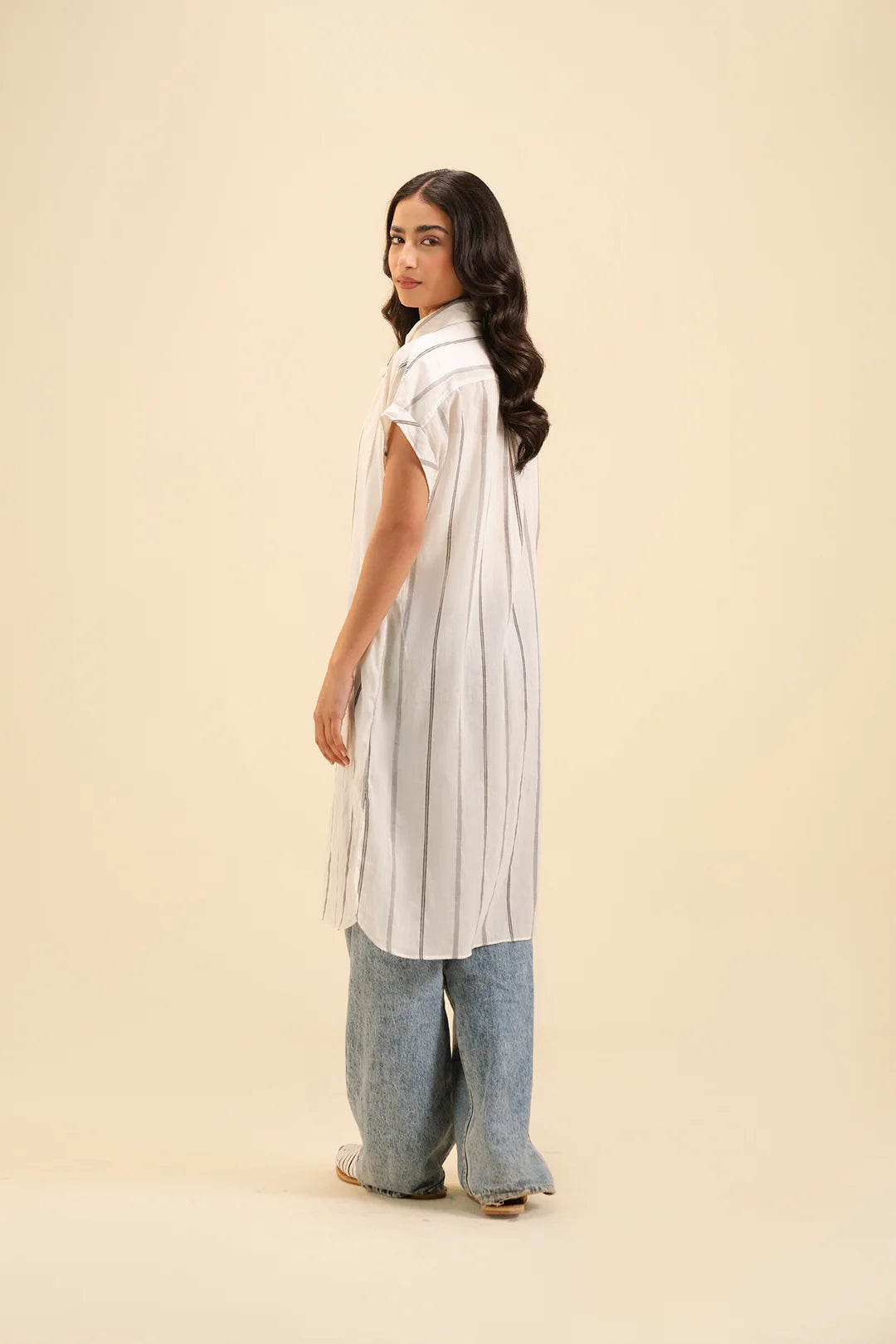 Loose Fit Striped Shirt for Women – Comfortable & Modern Cotton Tunic
