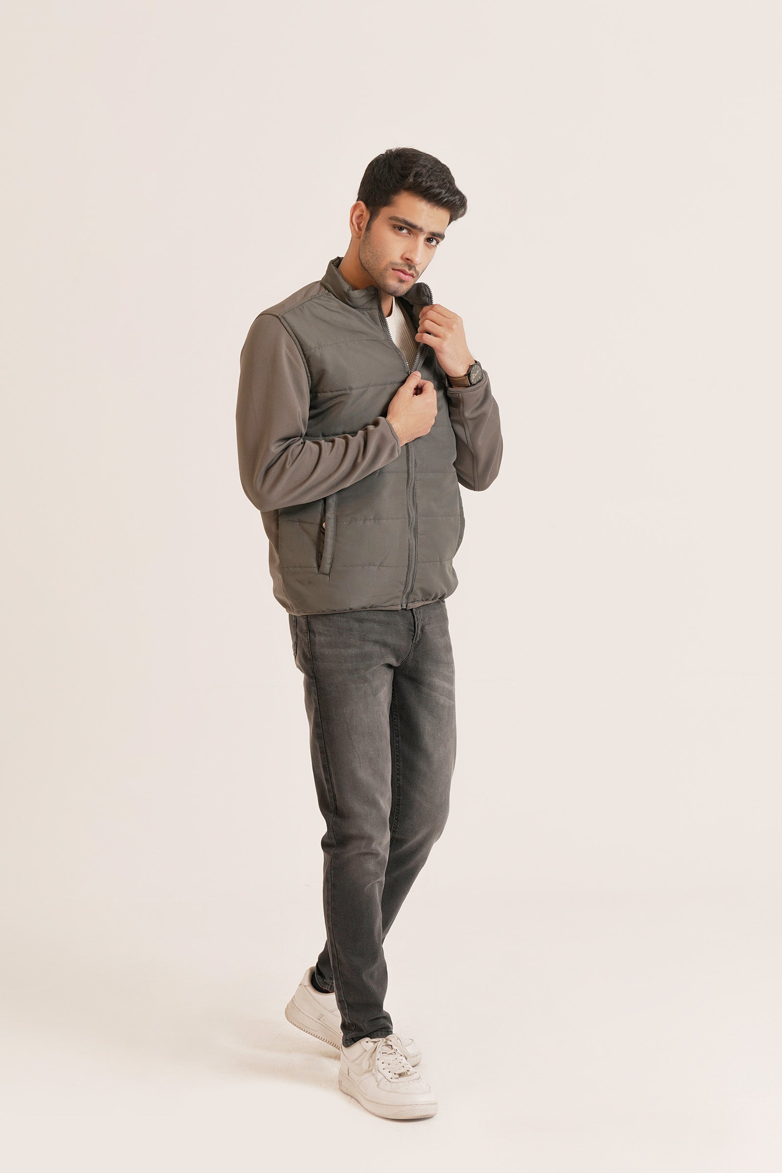 Puffer Jacket Beyond East Official