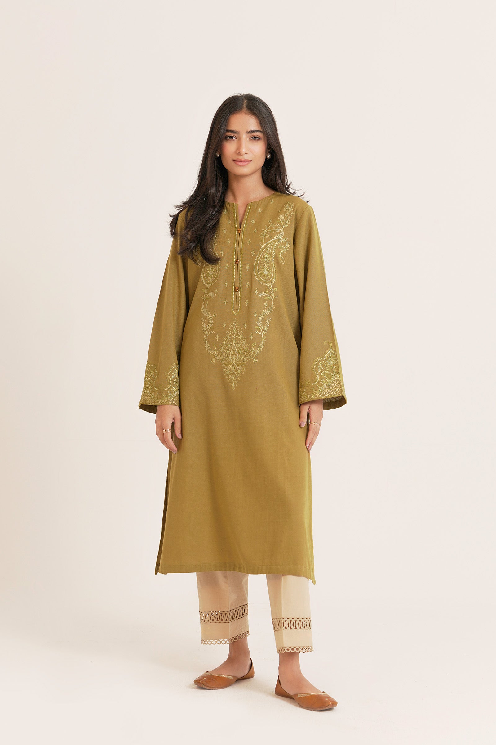 Oasis (1PC) Beyond East Official