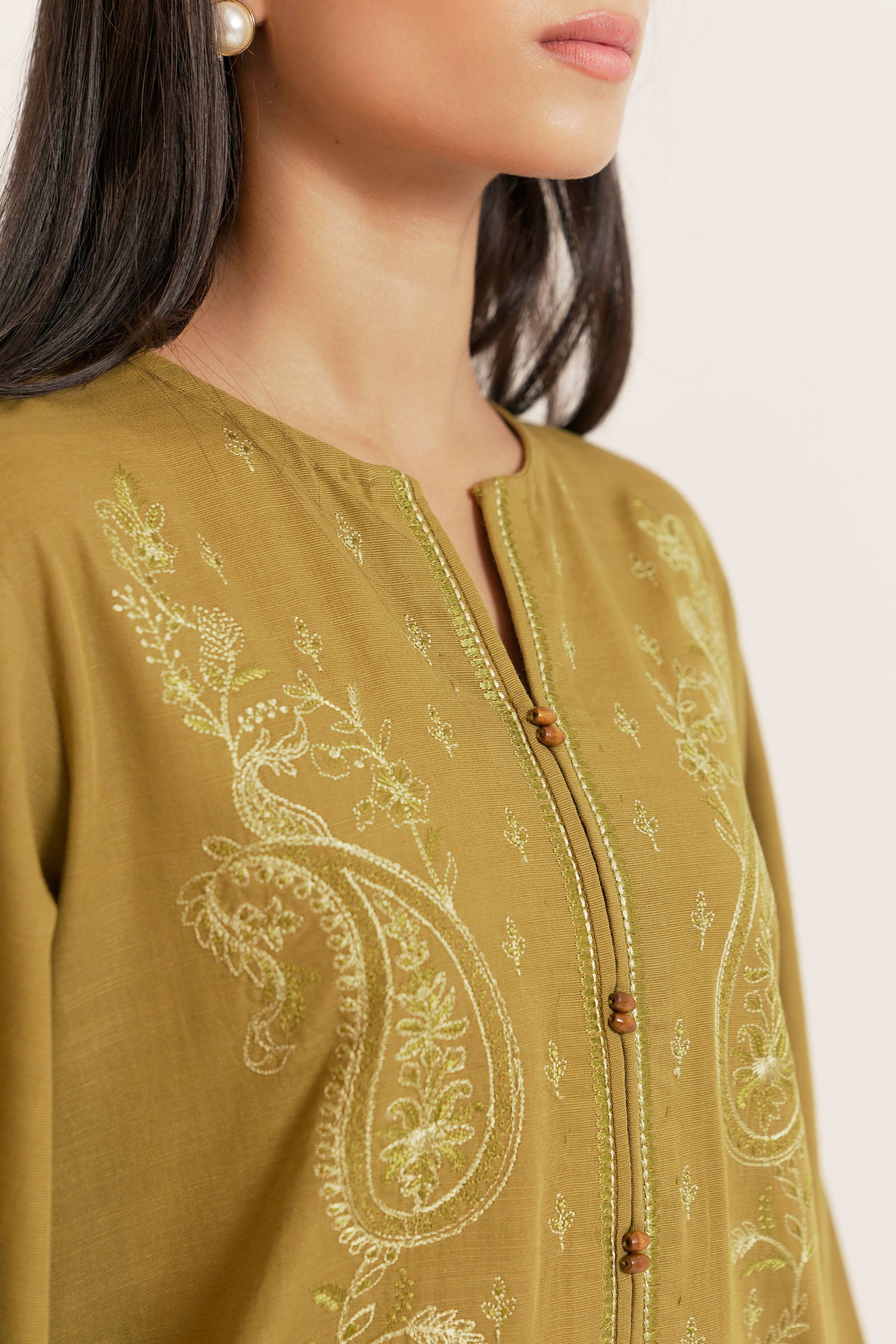 Oasis (1PC) Beyond East Official