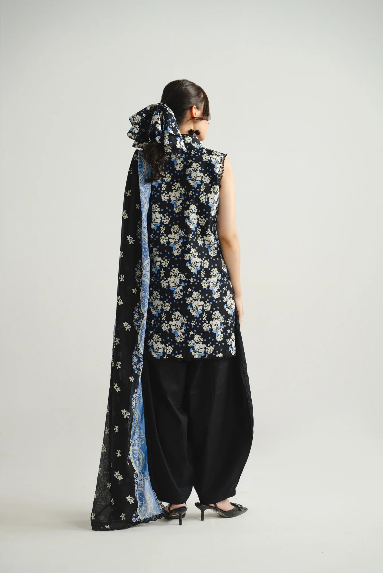3 Piece Printed Lawn Suit