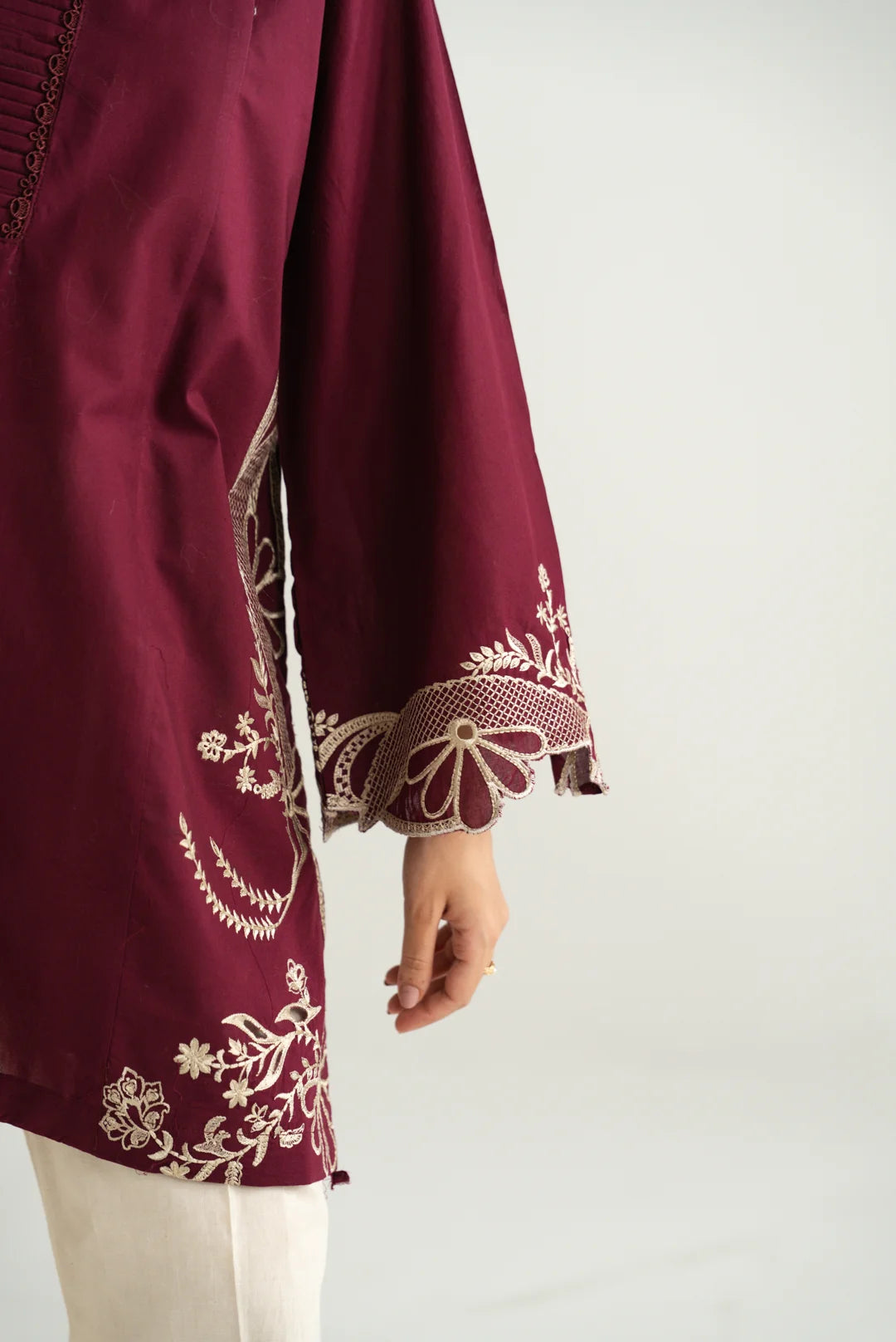 1 Piece Embroidered Lawn Shirt