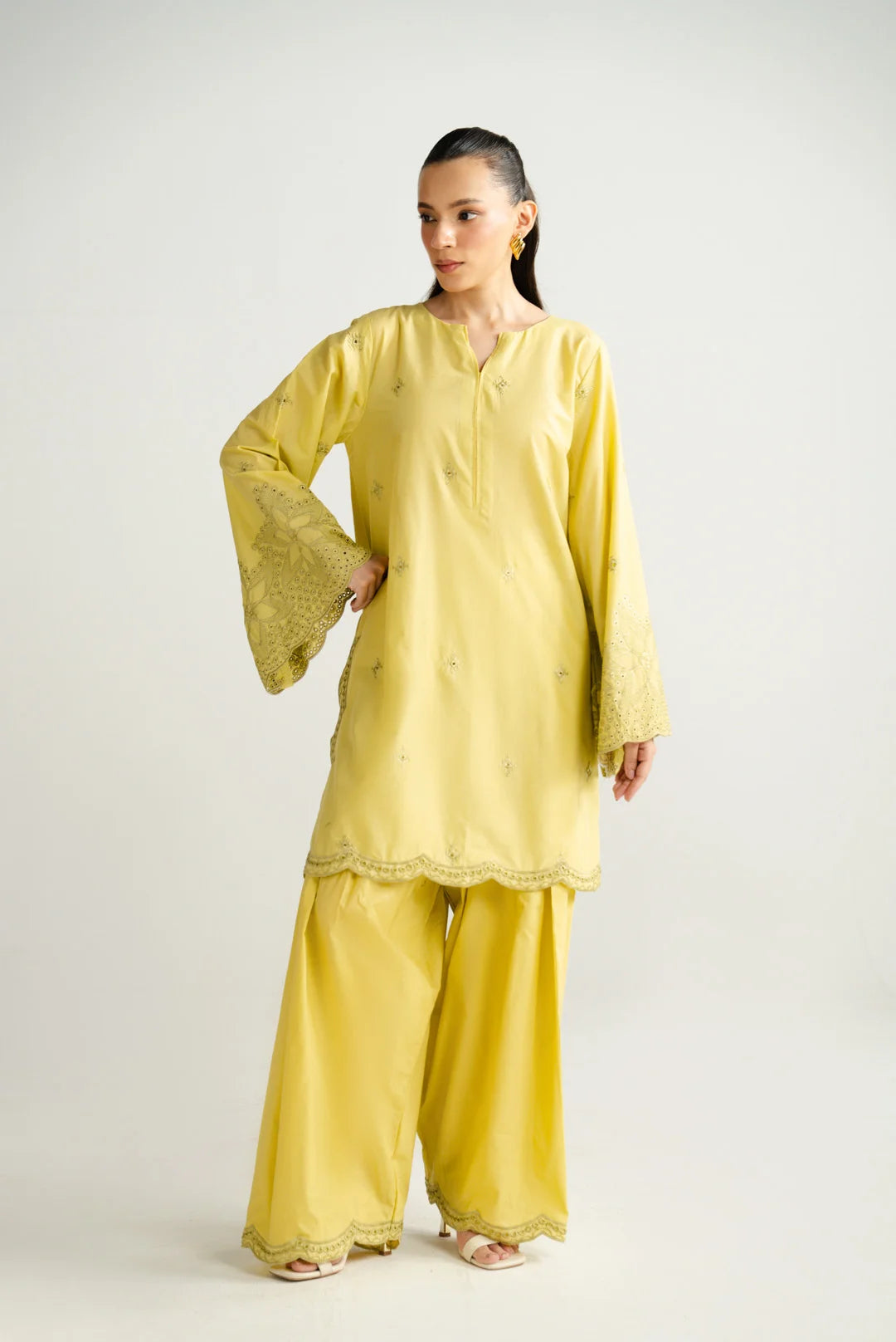 2 Piece Embroidered Lawn Suit