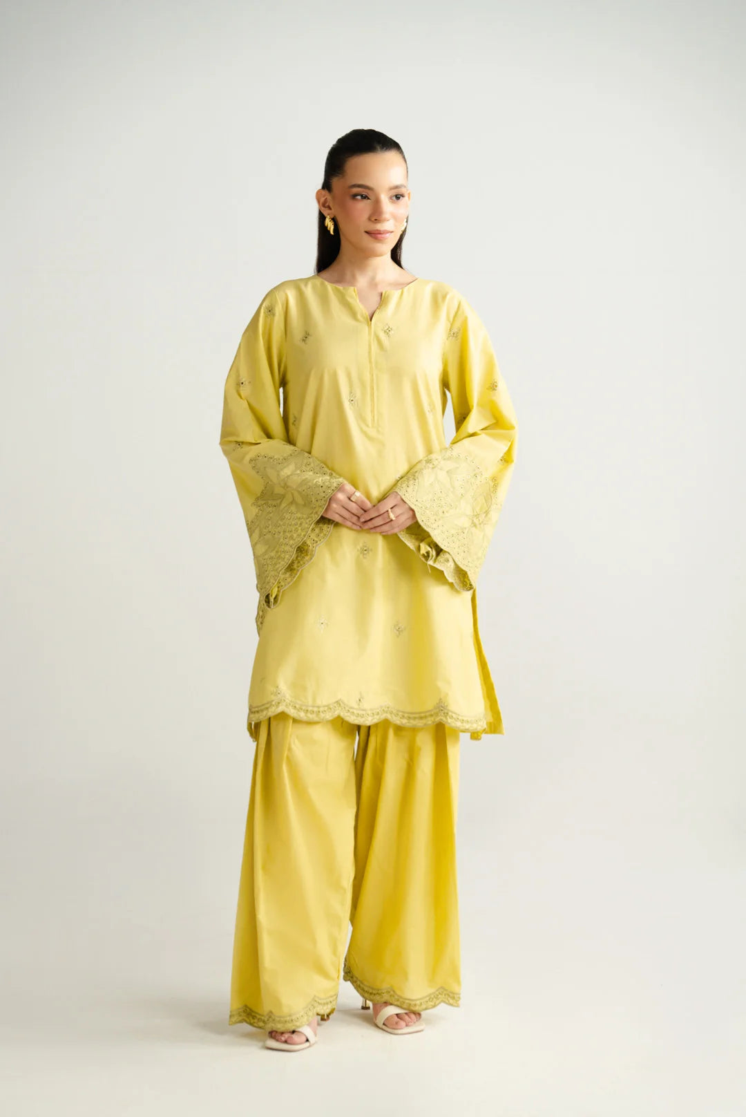 2 Piece Embroidered Lawn Suit
