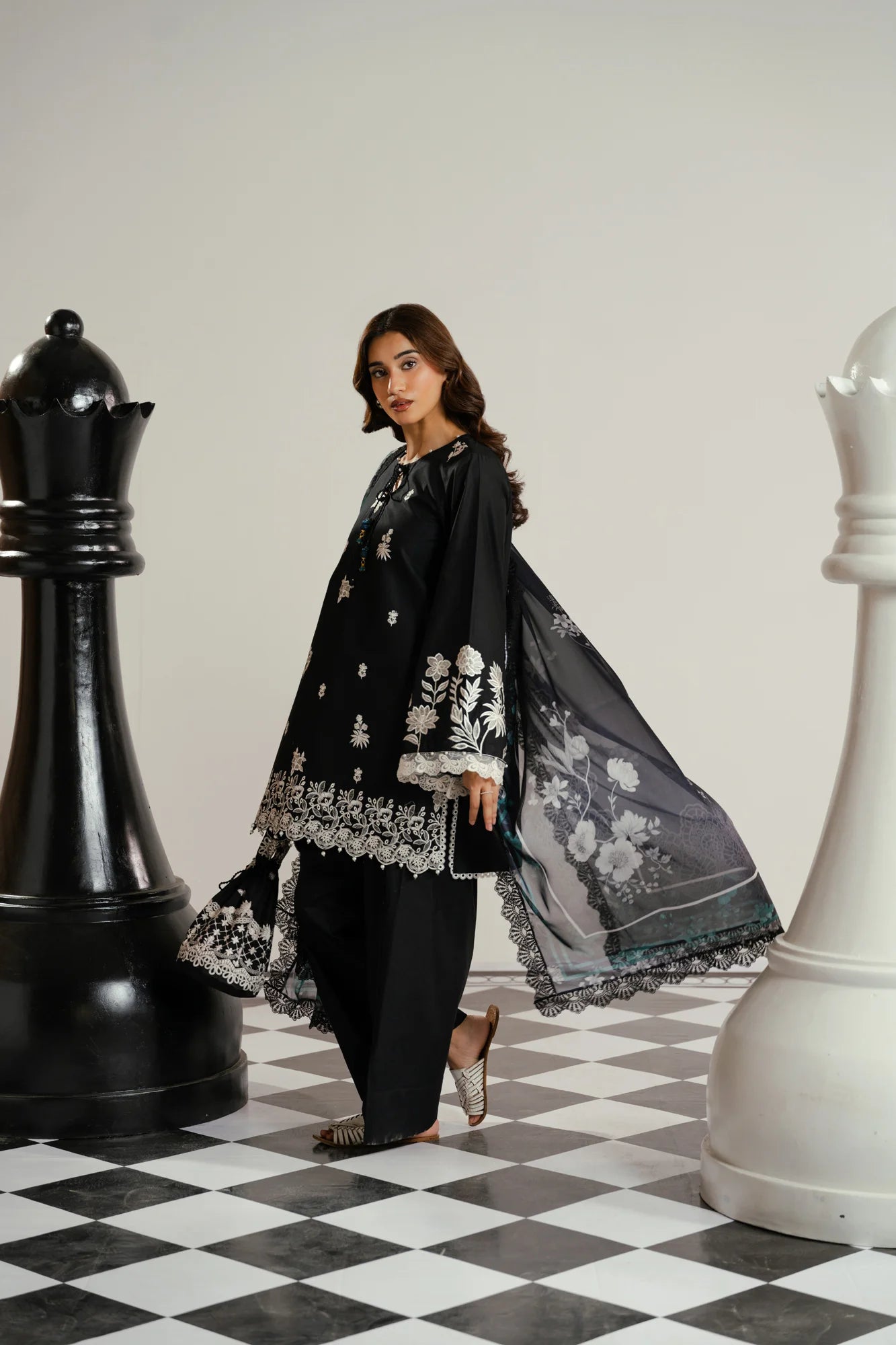3 Piece Embroidered Lawn Suit