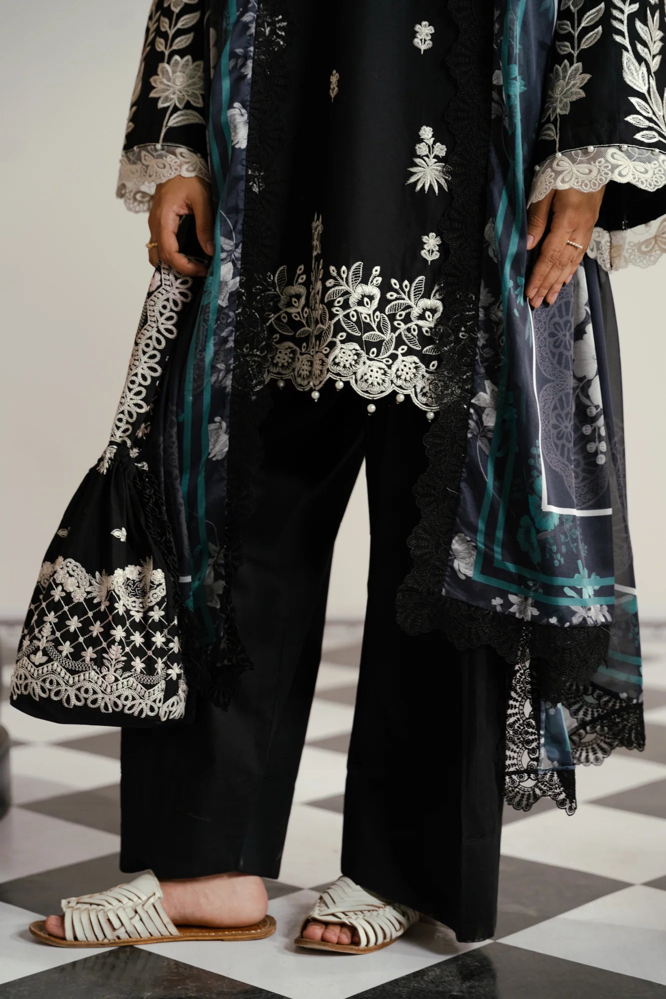 3 Piece Embroidered Lawn Suit