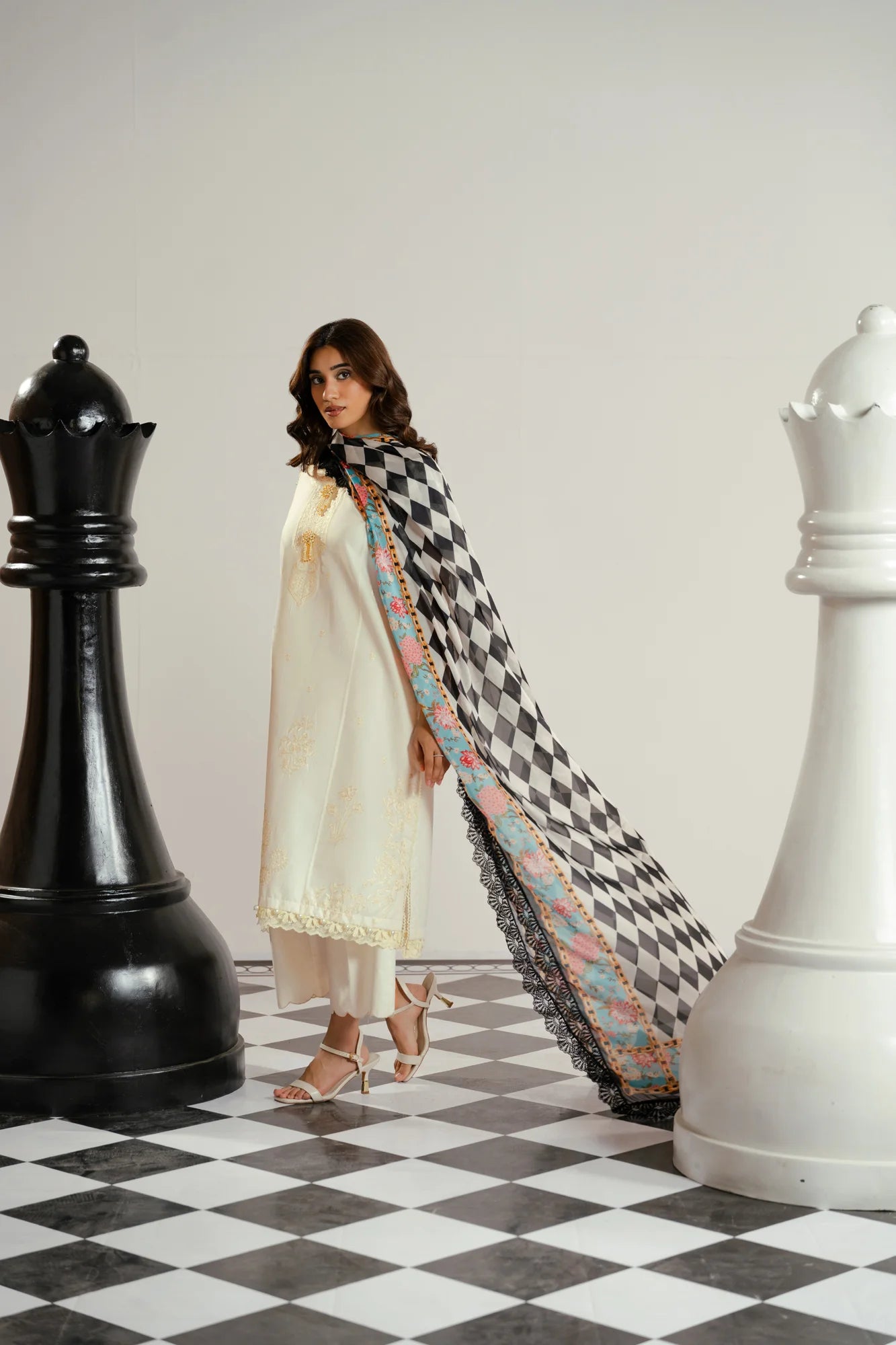 3 Piece Embroidered Lawn Suit Unstitched - 26