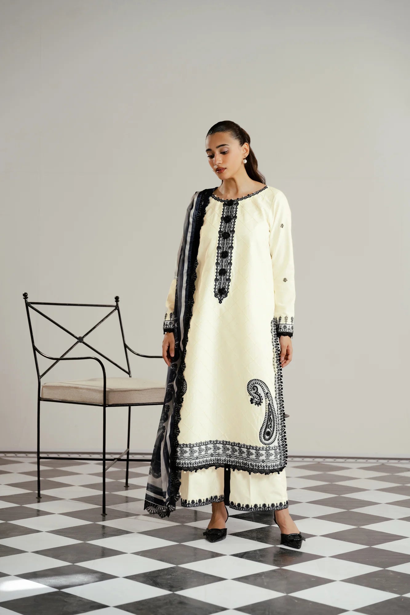 3 Piece Embroidered Lawn Suit Unstitched - 26