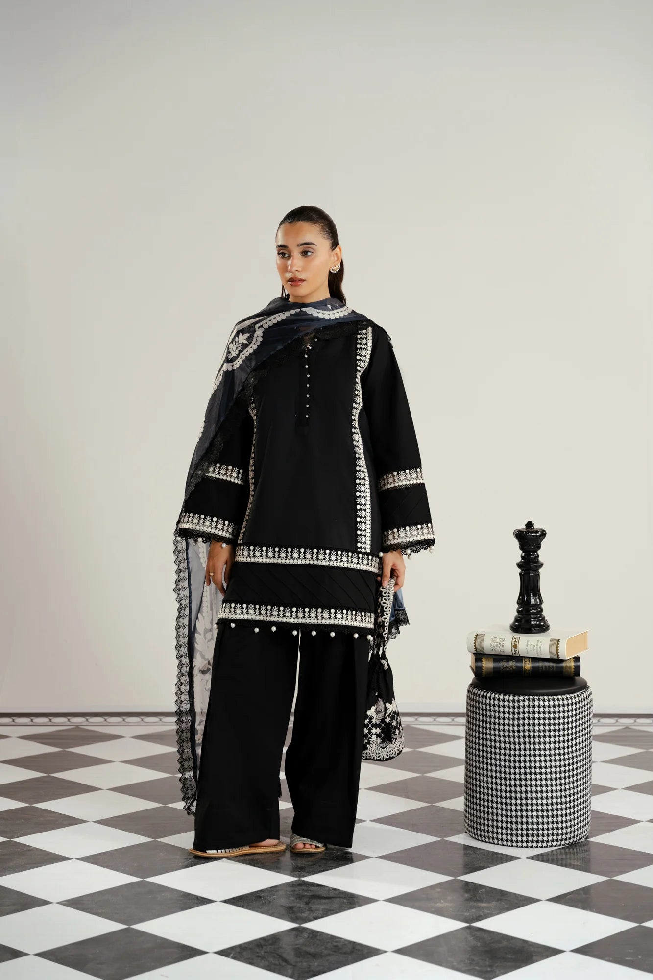 3 Piece Embroidered Lawn Suit