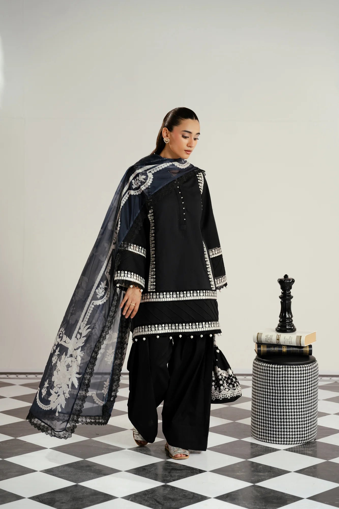 3 Piece Embroidered Lawn Suit