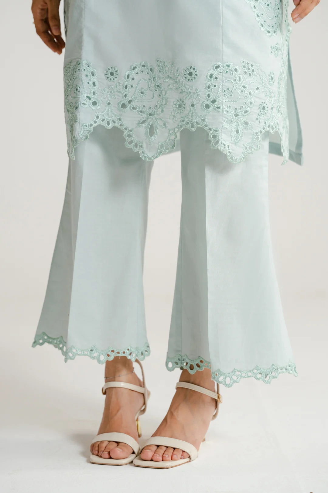 2 Piece Embroidered Lawn Suit