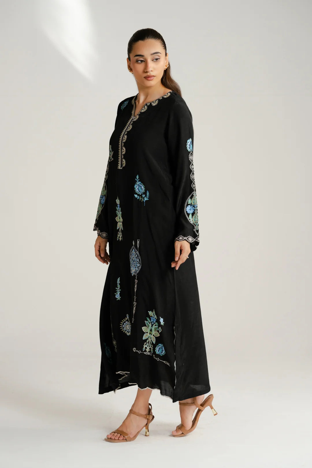 1 Piece Embroidered Raw Silk Kaftan