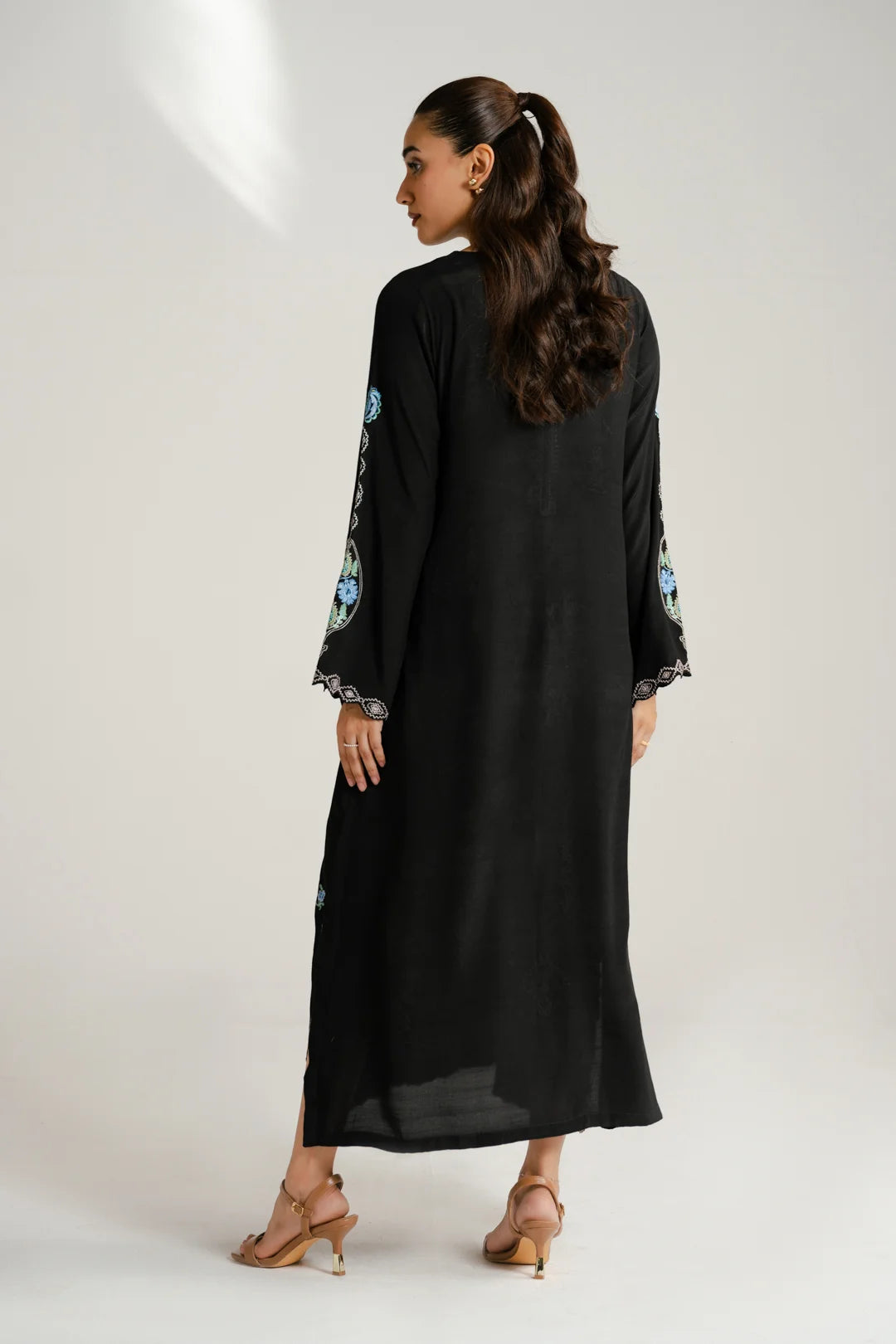 1 Piece Embroidered Raw Silk Kaftan