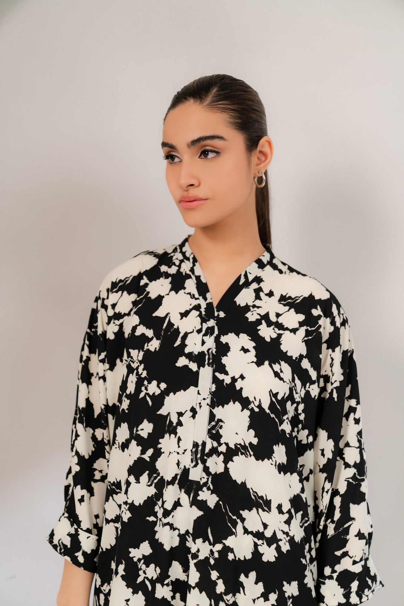 Premium Black &amp; White Printed Viscose Suit for Formal and Casual Occasions
