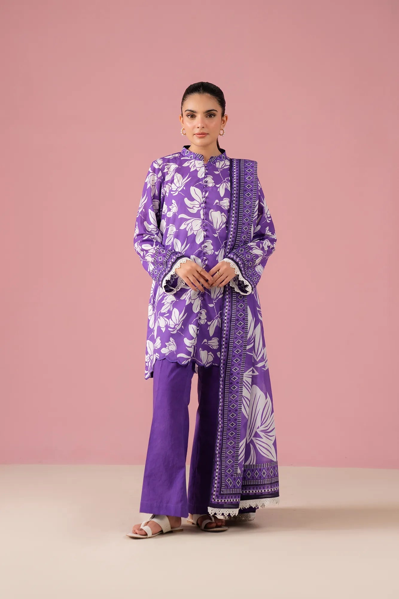 Rawalpindi unstitched lawn suit stylish purple 2 piece printed lawn dress with breathable voile dupatta, trendy online lawn suits Pakistan