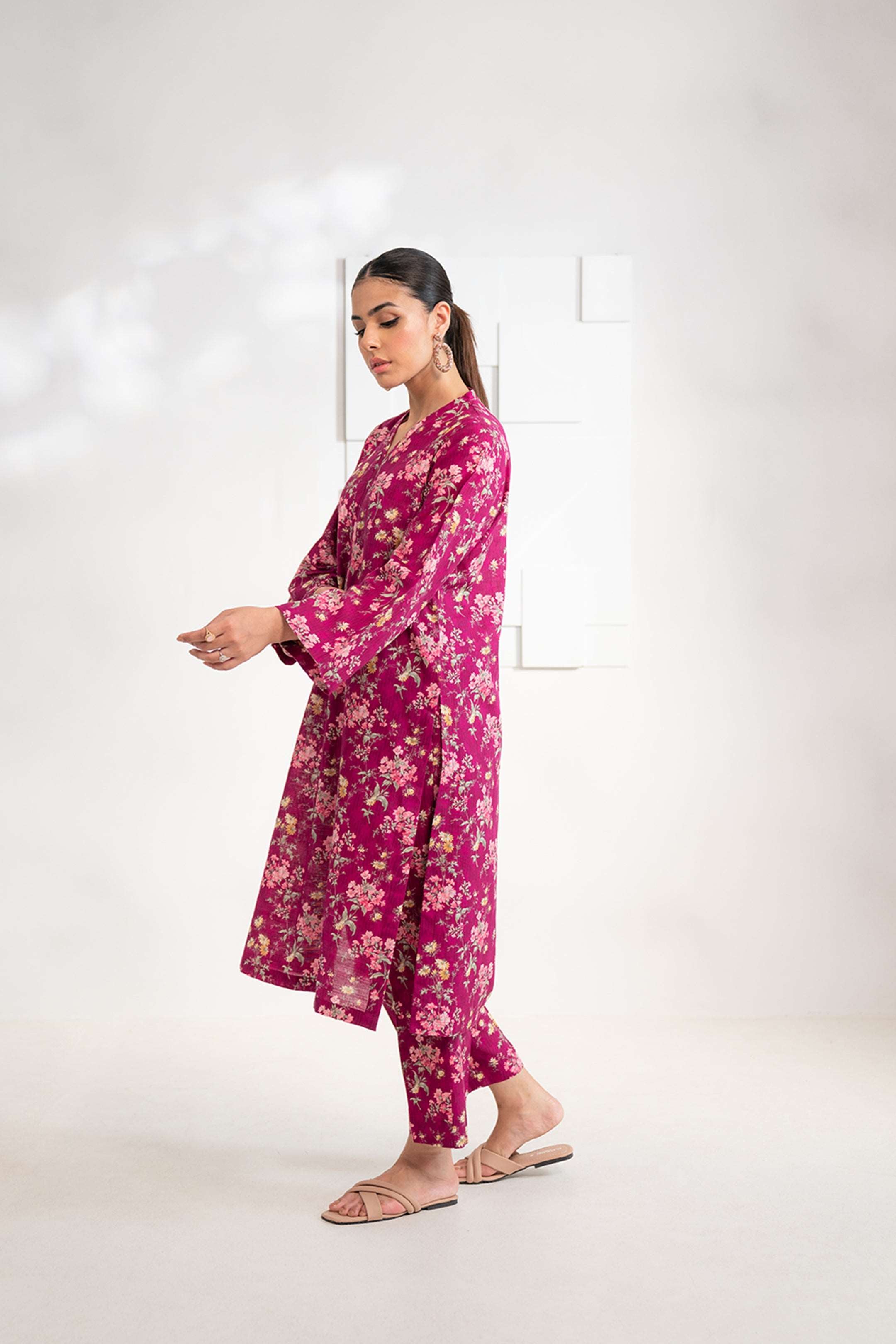 Shop 2-Piece Printed Khaddar Suit in Pink – Elegant & Comfortable for Women