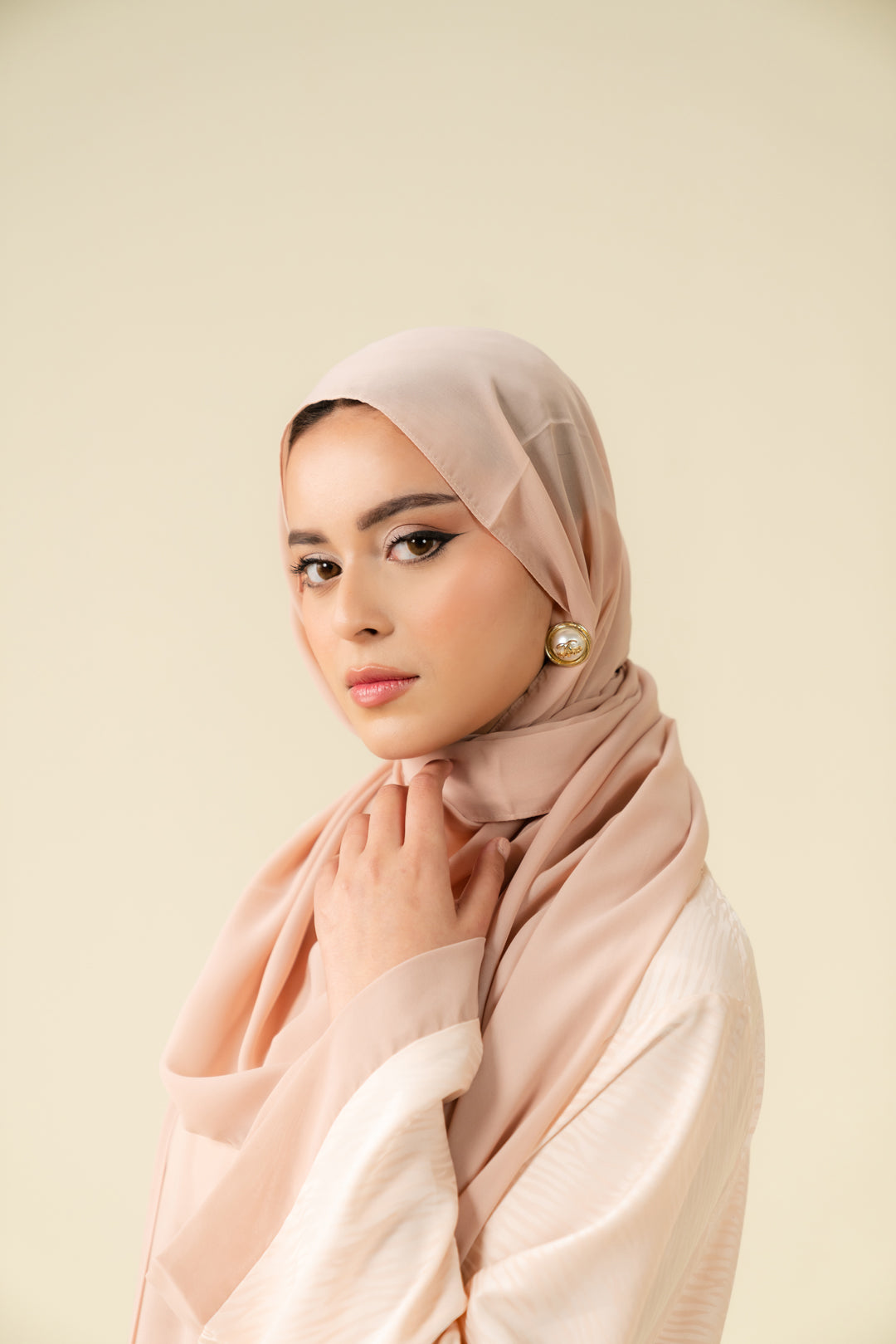Shop Lightweight & Stylish Scarves – Premium Hijabs for Women