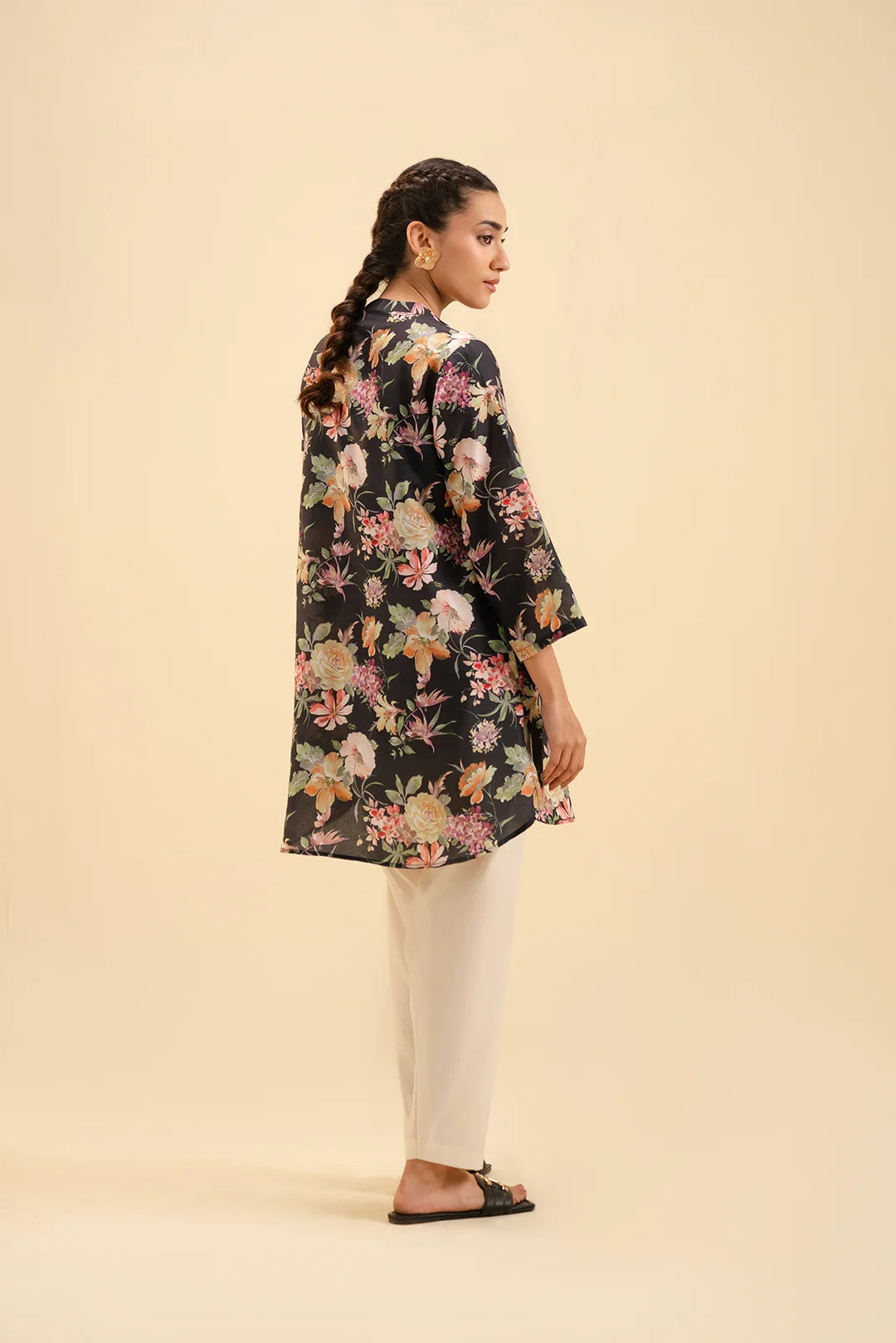 Shop classy black cambric shirt – perfect casual and semi-formal wear.
