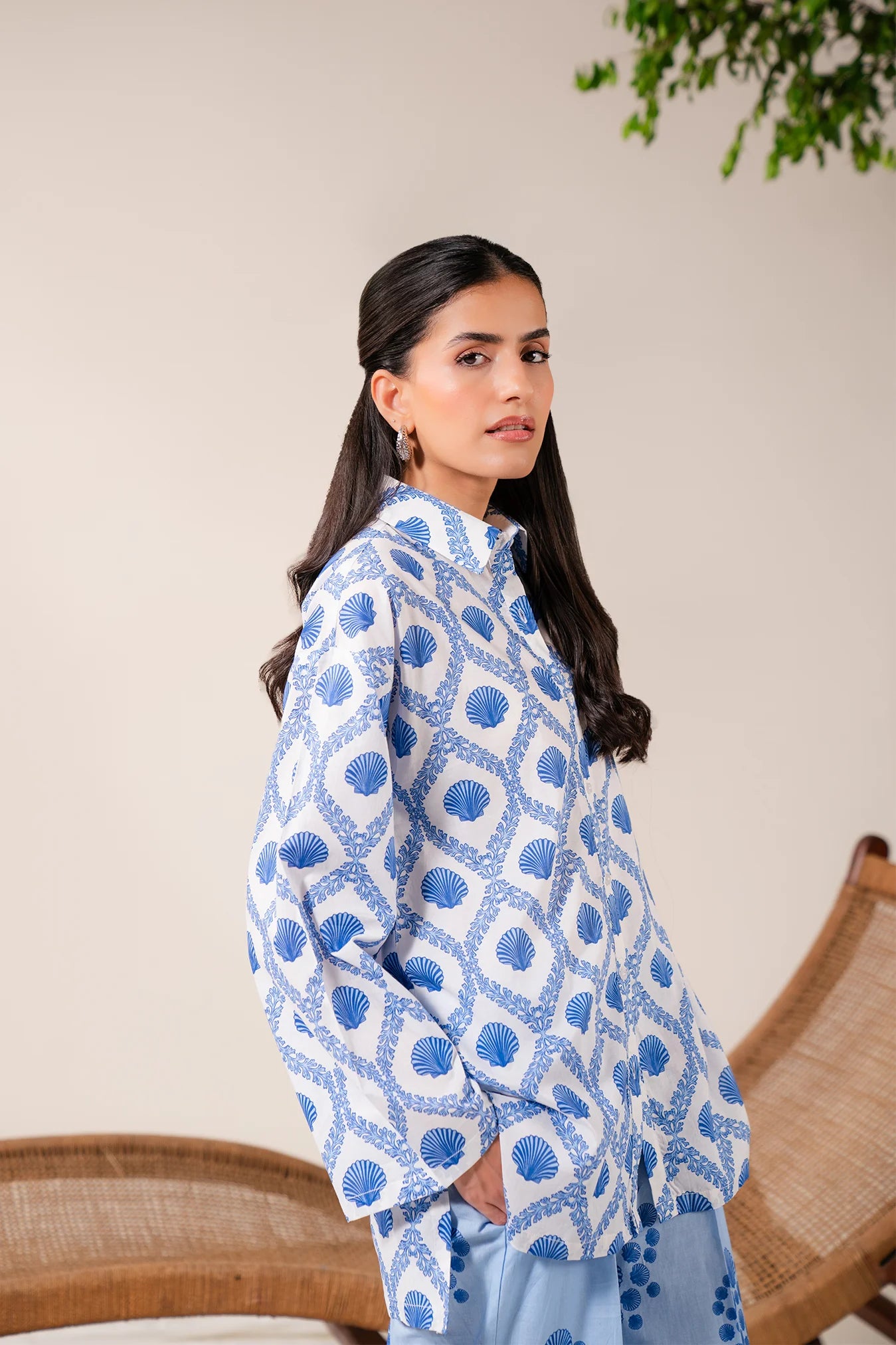 Shop co ord sets for women in Pakistan – 2 piece lawn suit with abstract print, ideal for casual outings, brunch, or vacation looks